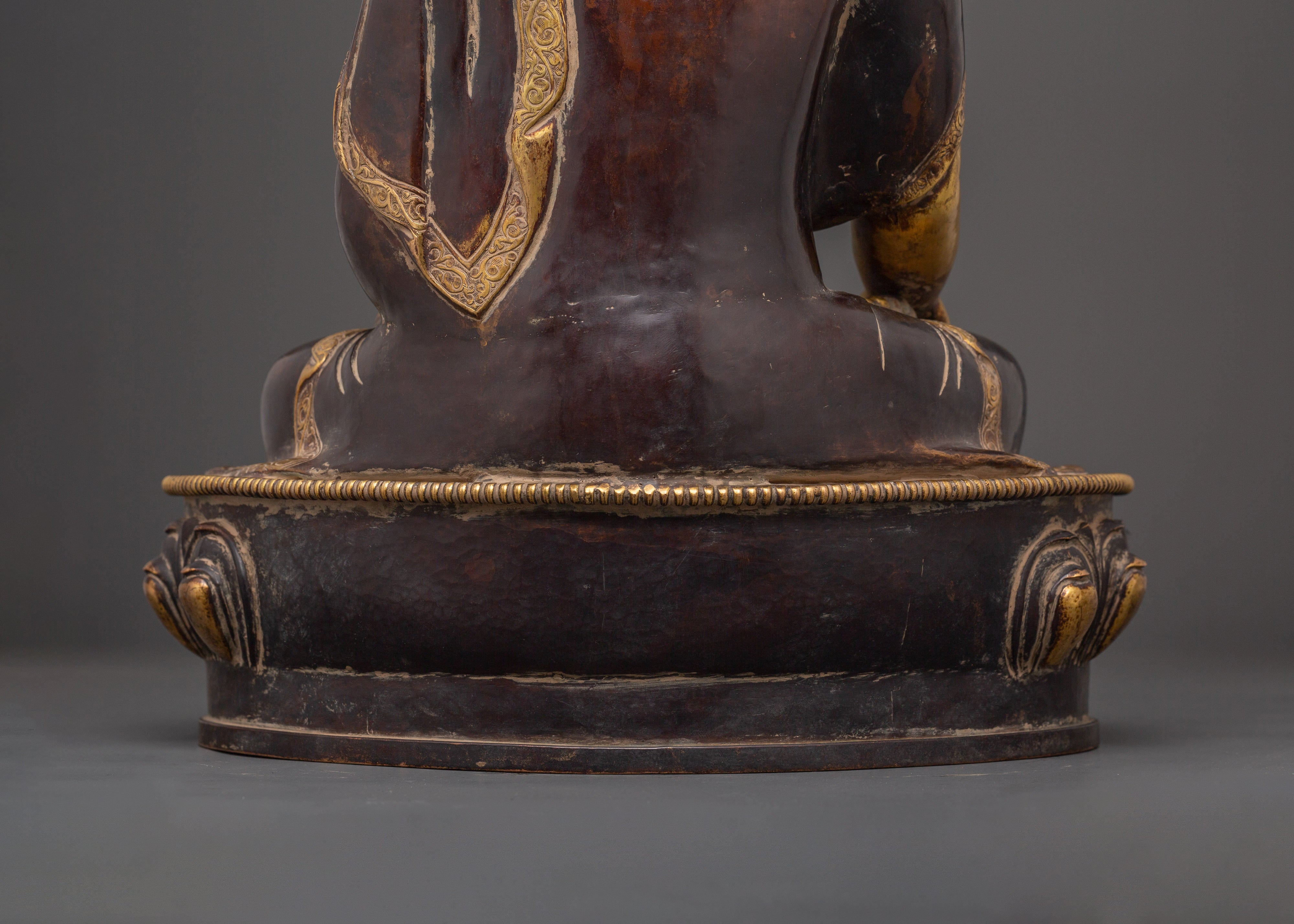Shakyamuni Buddha Statue for Spiritual Healing and Peace | Sacred Traditional Artwork