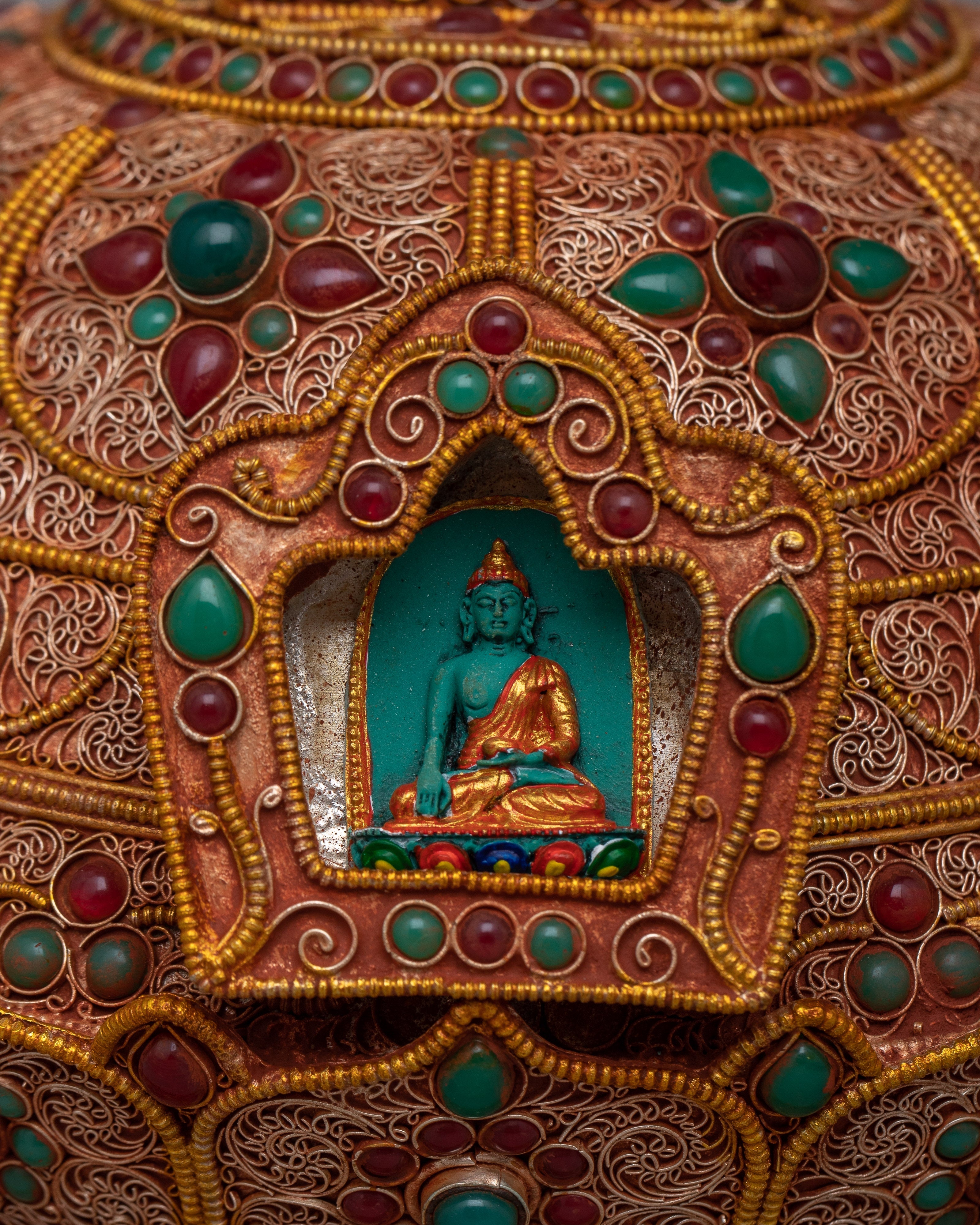 Tibetan Golden Stupa | Radiating Spiritual Harmony and Reverence