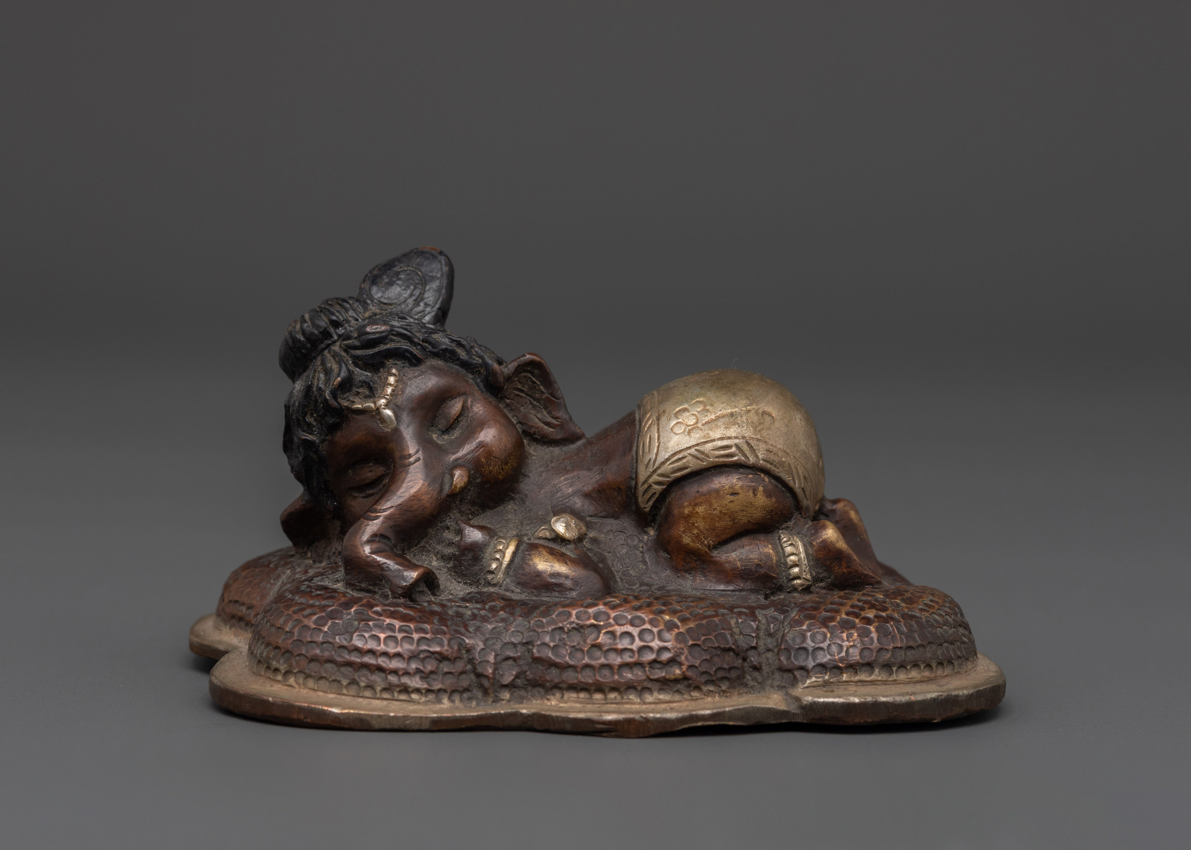 Handmade Oxidized Ganesh Statue in Copper | Sleeping Ganesha Idol for Home Decor