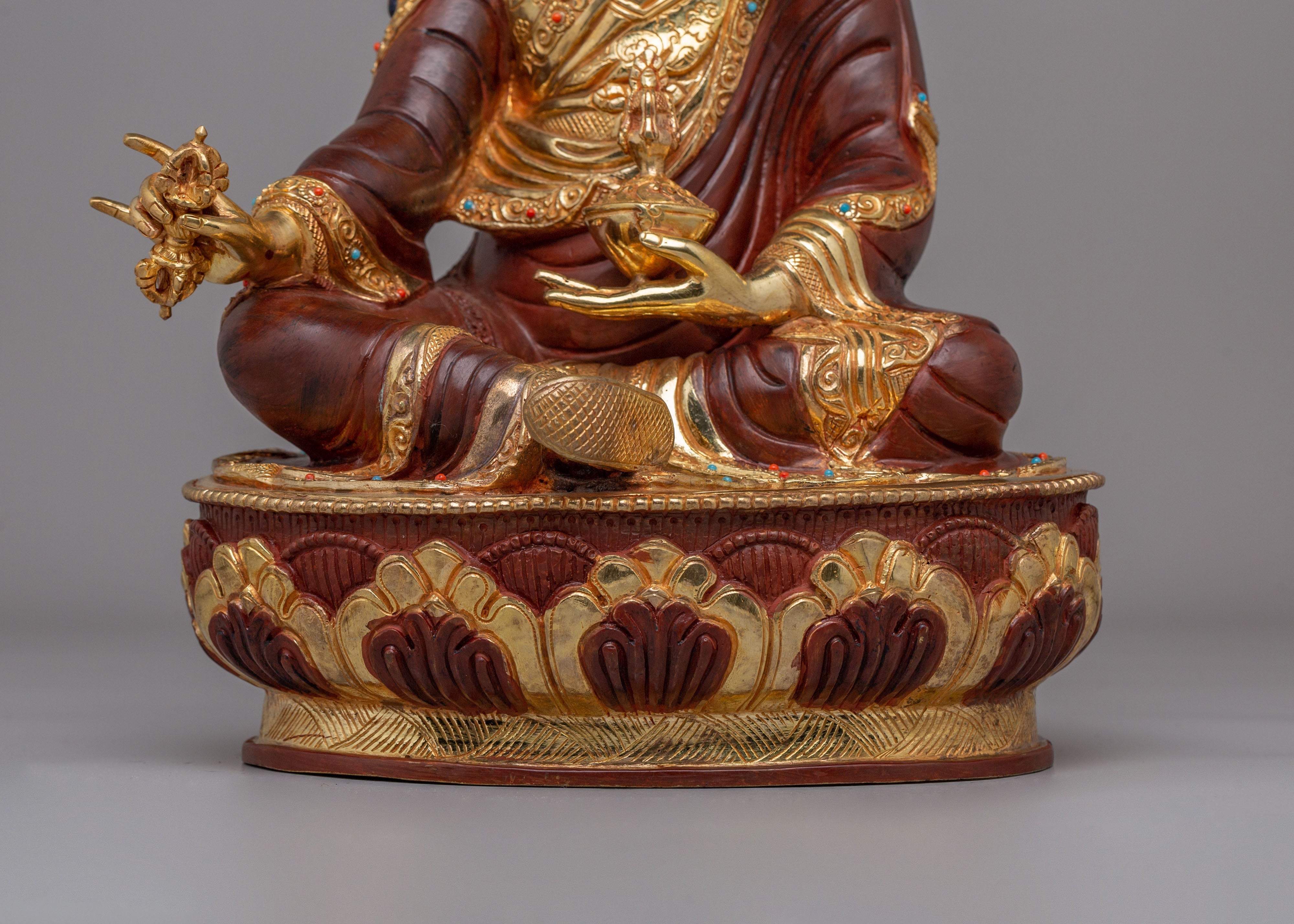 Traditional Guru Padmasambhava Statue | A Sacred Tibetan Masterpiece