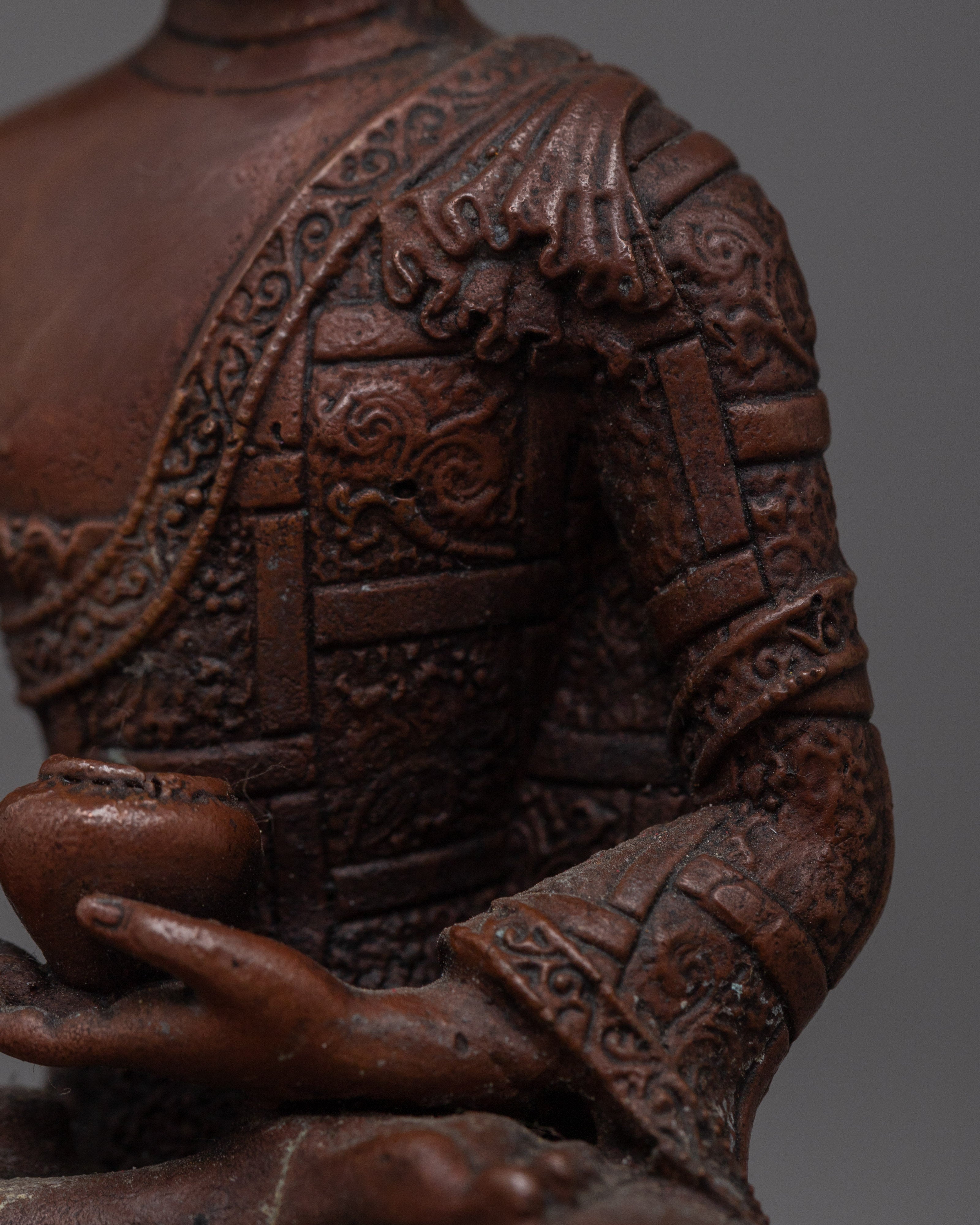 Siddhartha Gautama Statue | Symbolizing the Journey to Enlightenment
