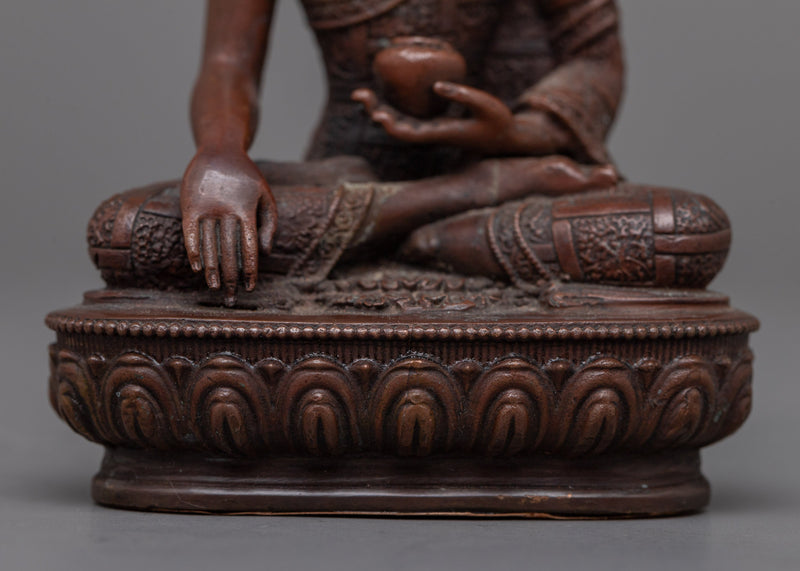 Siddhartha Gautama Statue | Symbolizing the Journey to Enlightenment