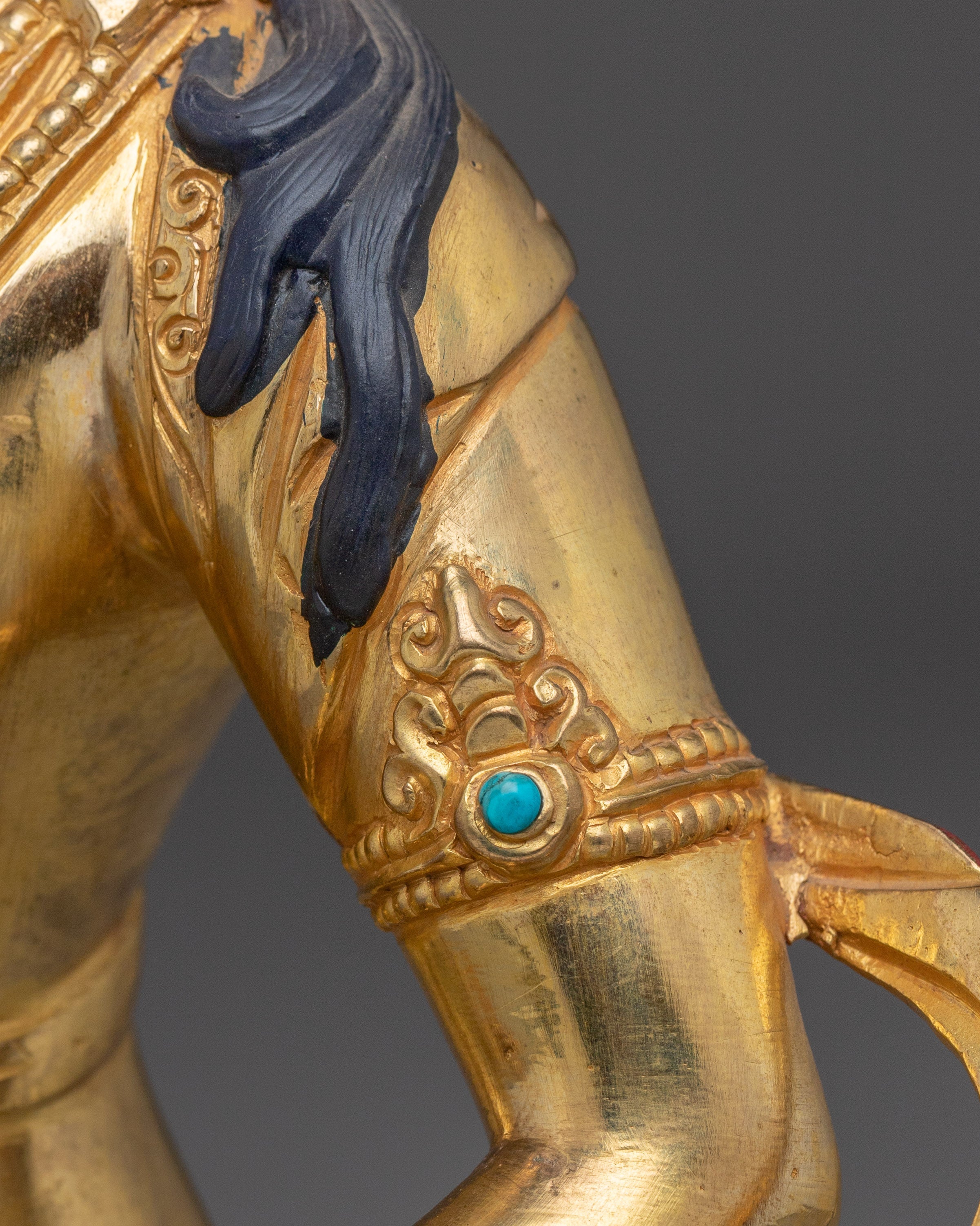 Tibetan Handcrafted Gold Gilded Vajrasattva Buddhist Sculpture for Meditation