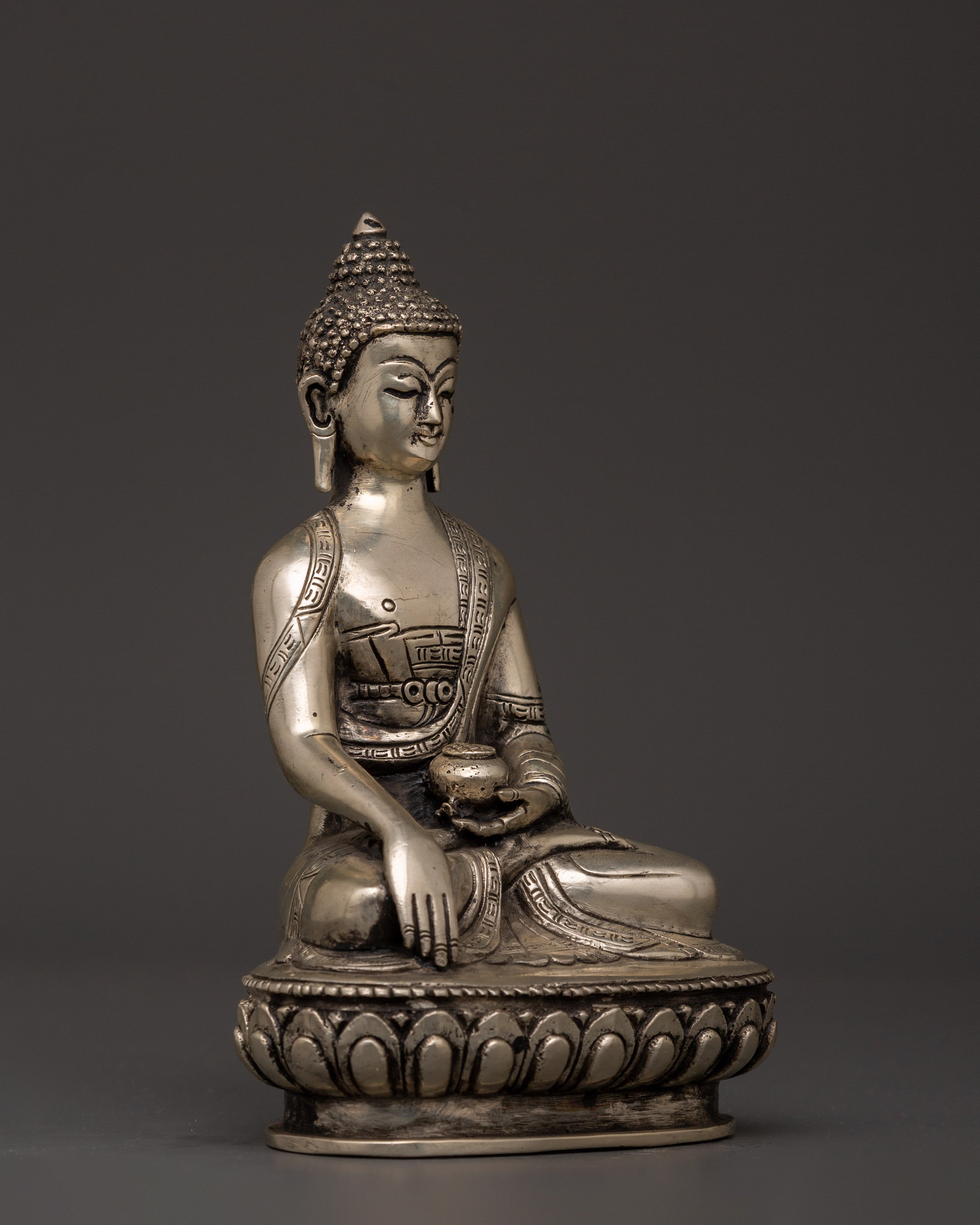 Silver-Plated Shakyamuni Buddha Statue | Buddhist Decor & Spiritual Serenity