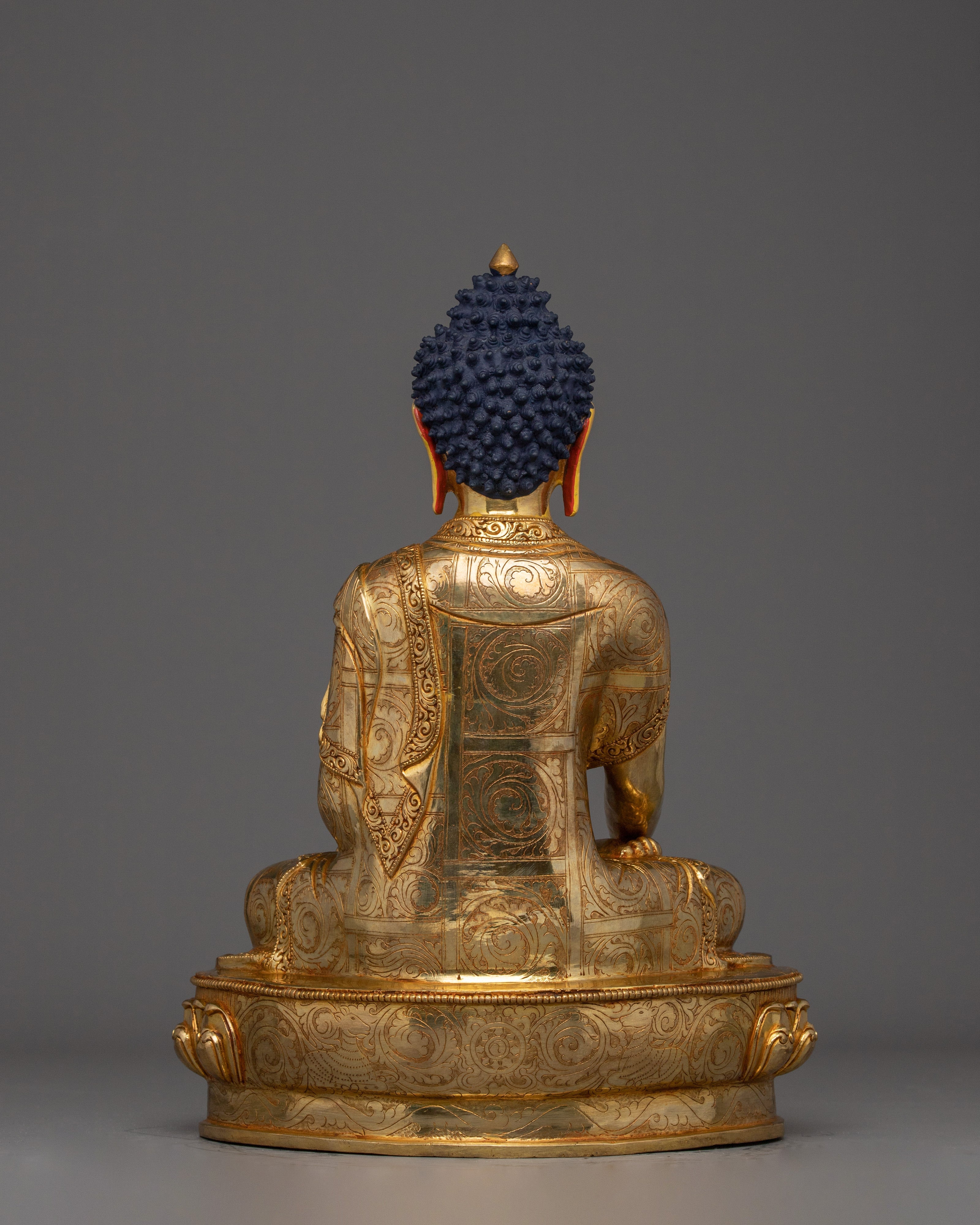 Dharma Guru Shakyamuni Buddha | Gautama Buddha - The Enlightened One