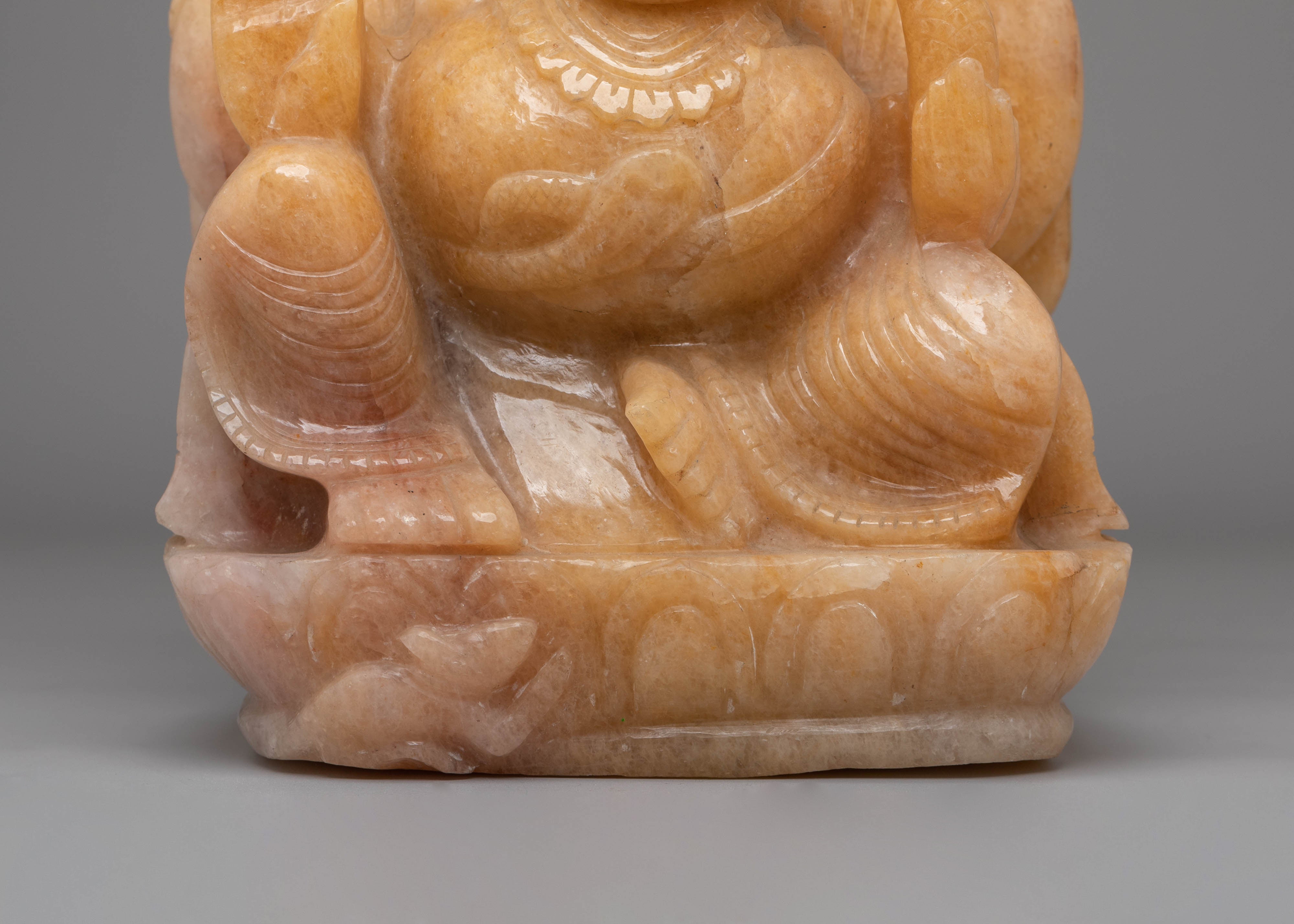 Ganesh Statue – The Hindu Deity | Divine Lord Ganesha Sculpture