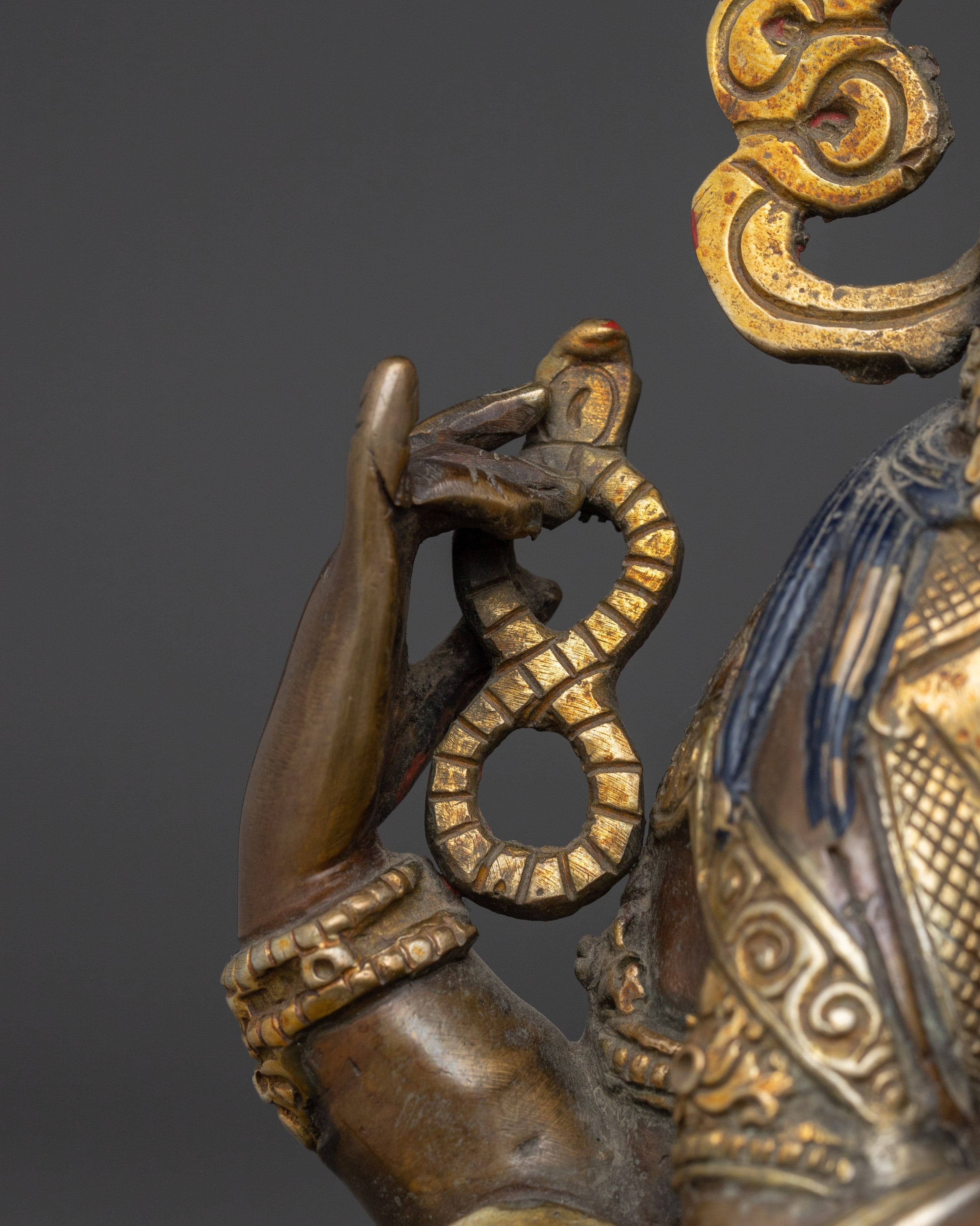 Copper Chenrezig Bodhisattva statue |  Embodying Compassion and Wisdom