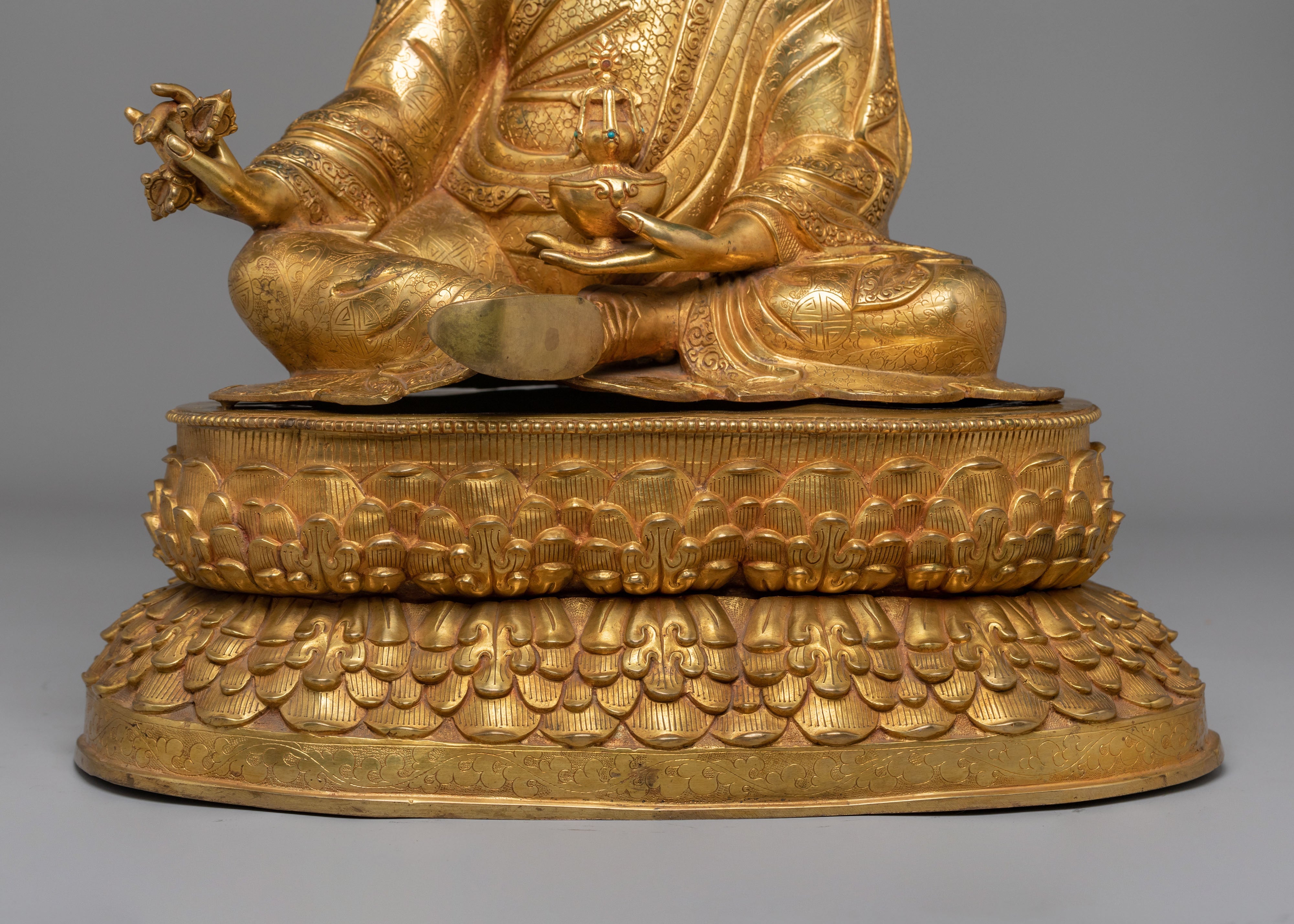 Lotus Born Guru Rinpoche Statue | Tibetan Buddhist Padmasambhava Sculpture