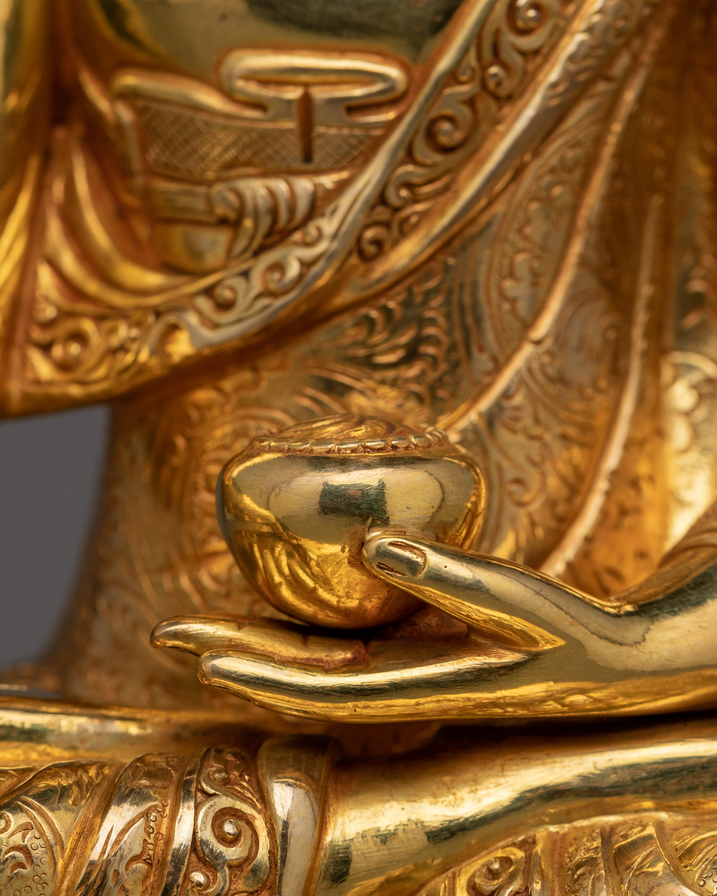 Sculpture of Buddhist Philosopher Shakyamuni Buddha |  The Path to Enlightenment