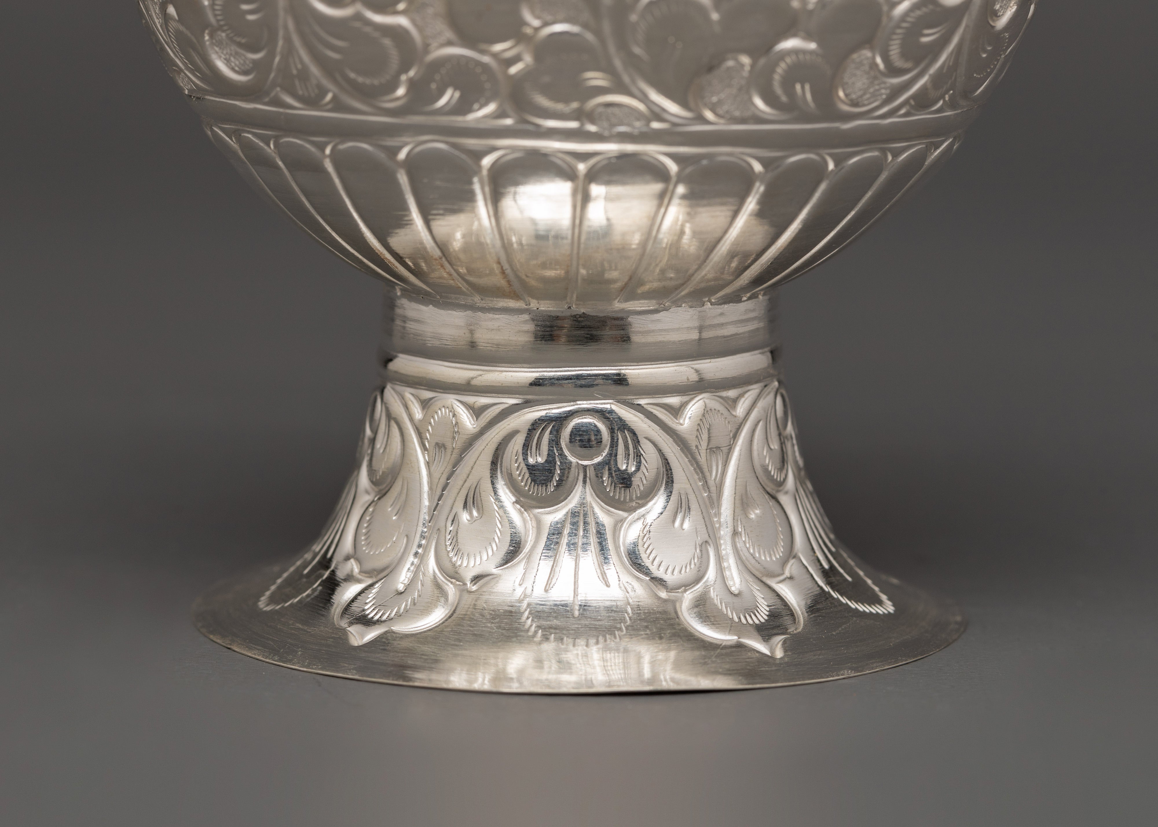 Pure Silver Karuwa with Floral Engraving | Buddhist Offering