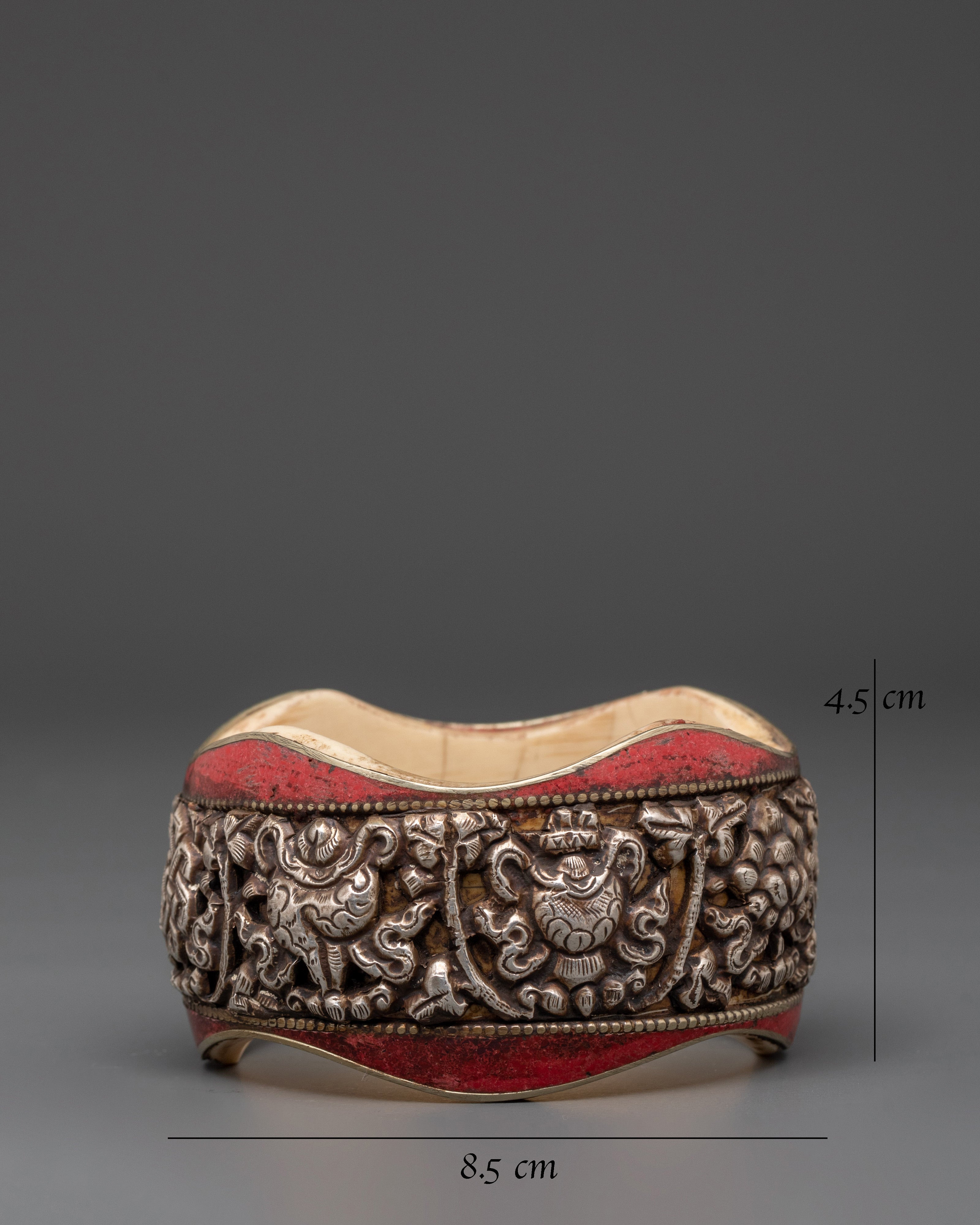 Eight Auspicious Symbol Carved Bangle | Buddhist Hand Jewelry