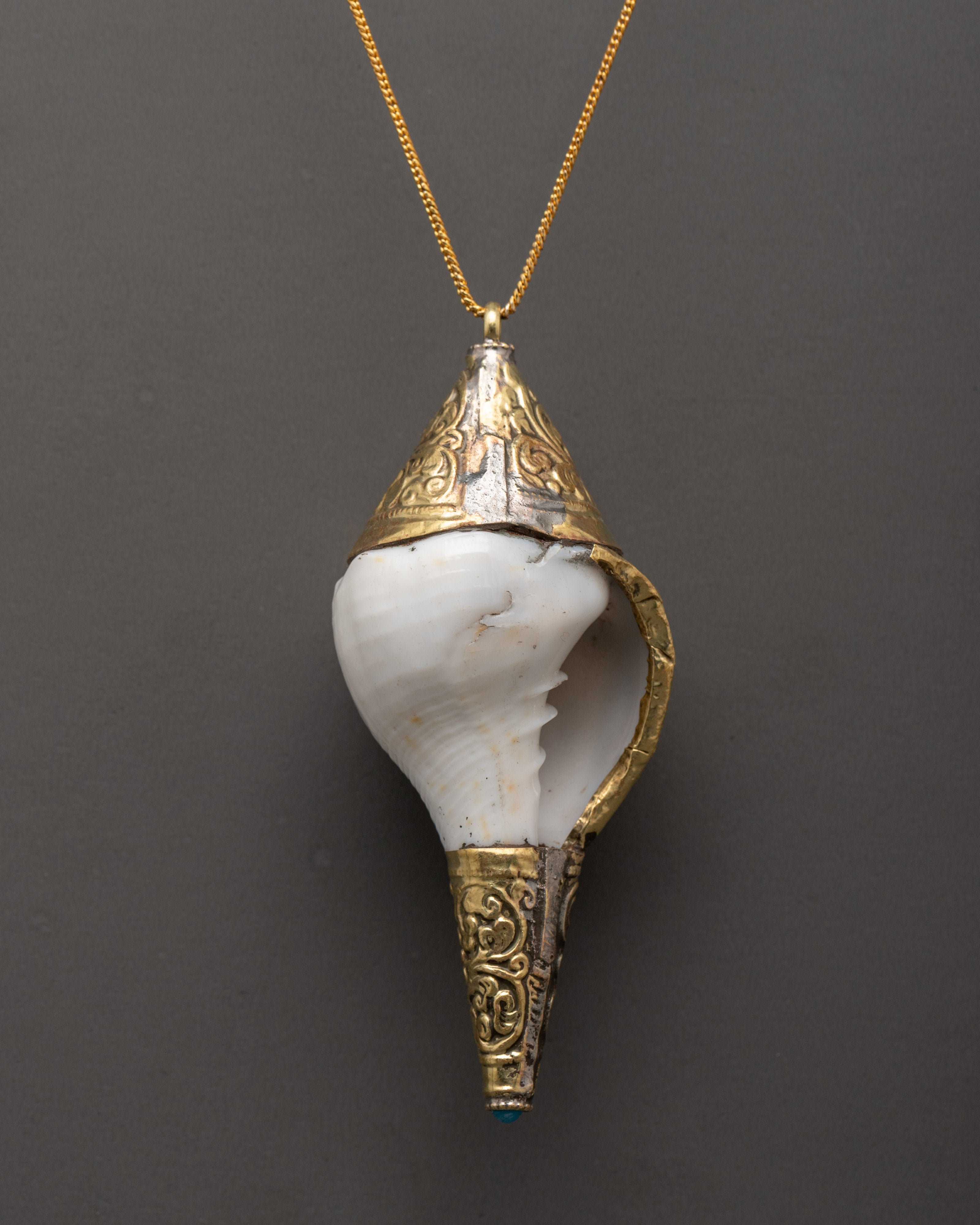 Conch Shell Gold Plated Locket | Spiritual Pendant for Meditation and
