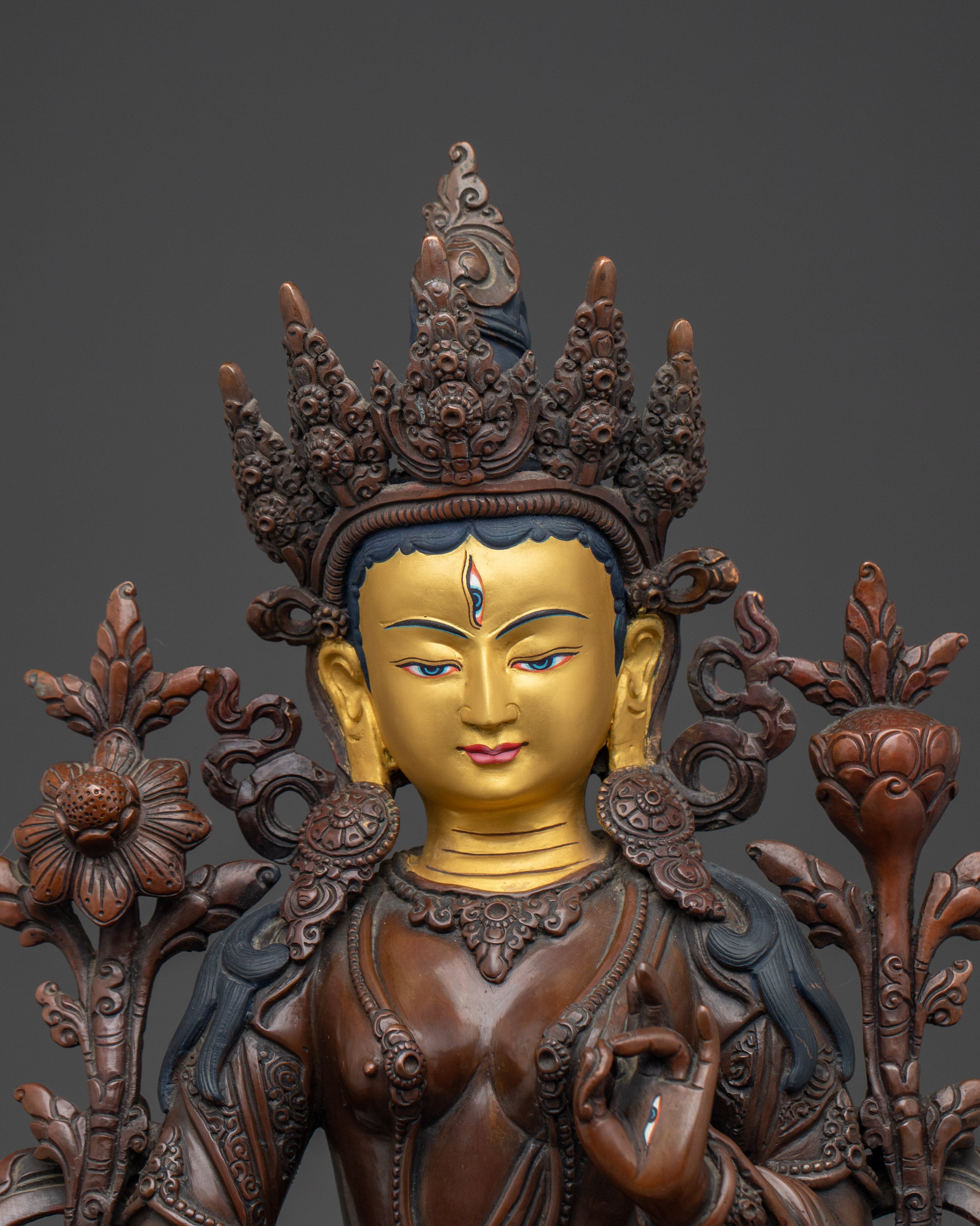 Longevity goddess White Tara | Buddhist Goddess of Healing