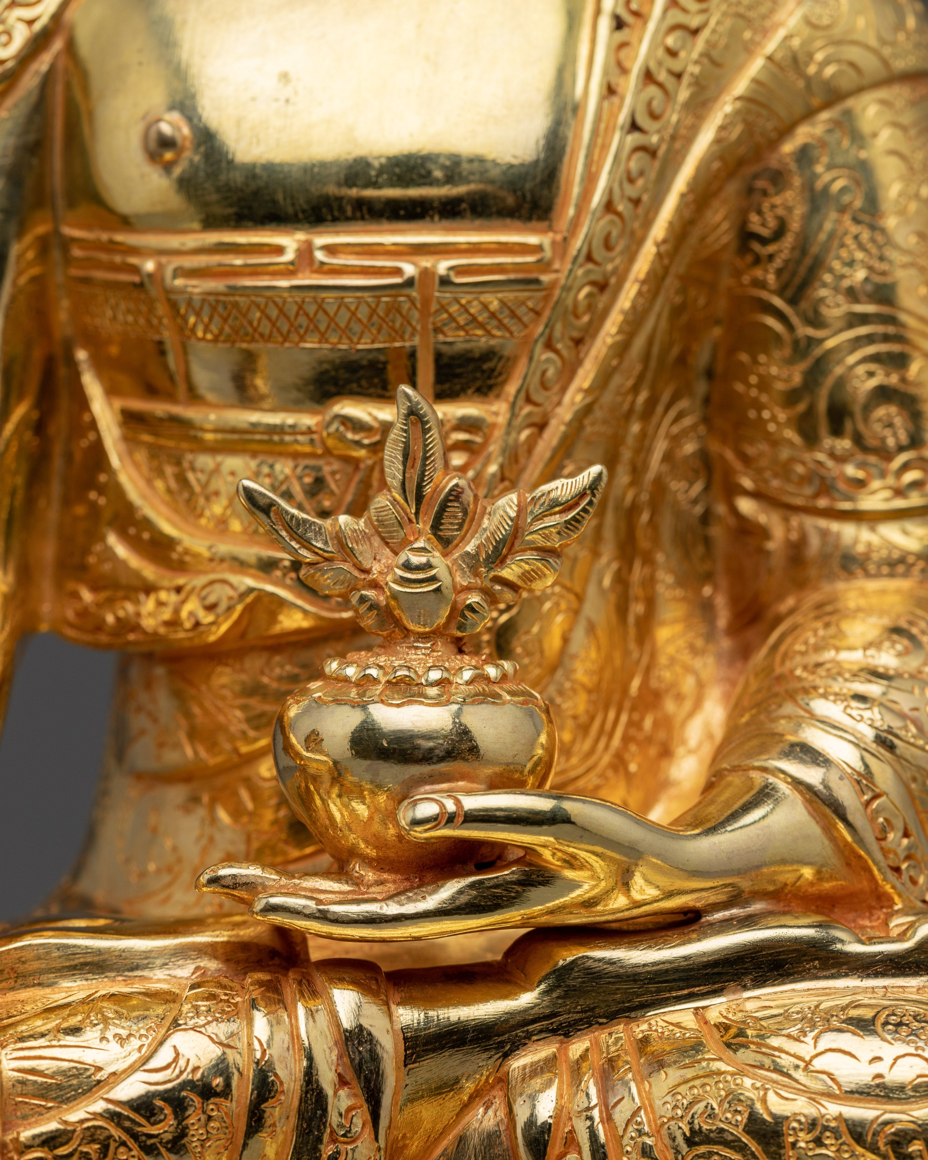 Buddhist Healing Art of Medicine Buddha | Bhaisajyaguru Statue