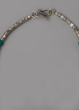 White Metal Necklace | Silver-Plated for Timeless Beauty and Versatile Style