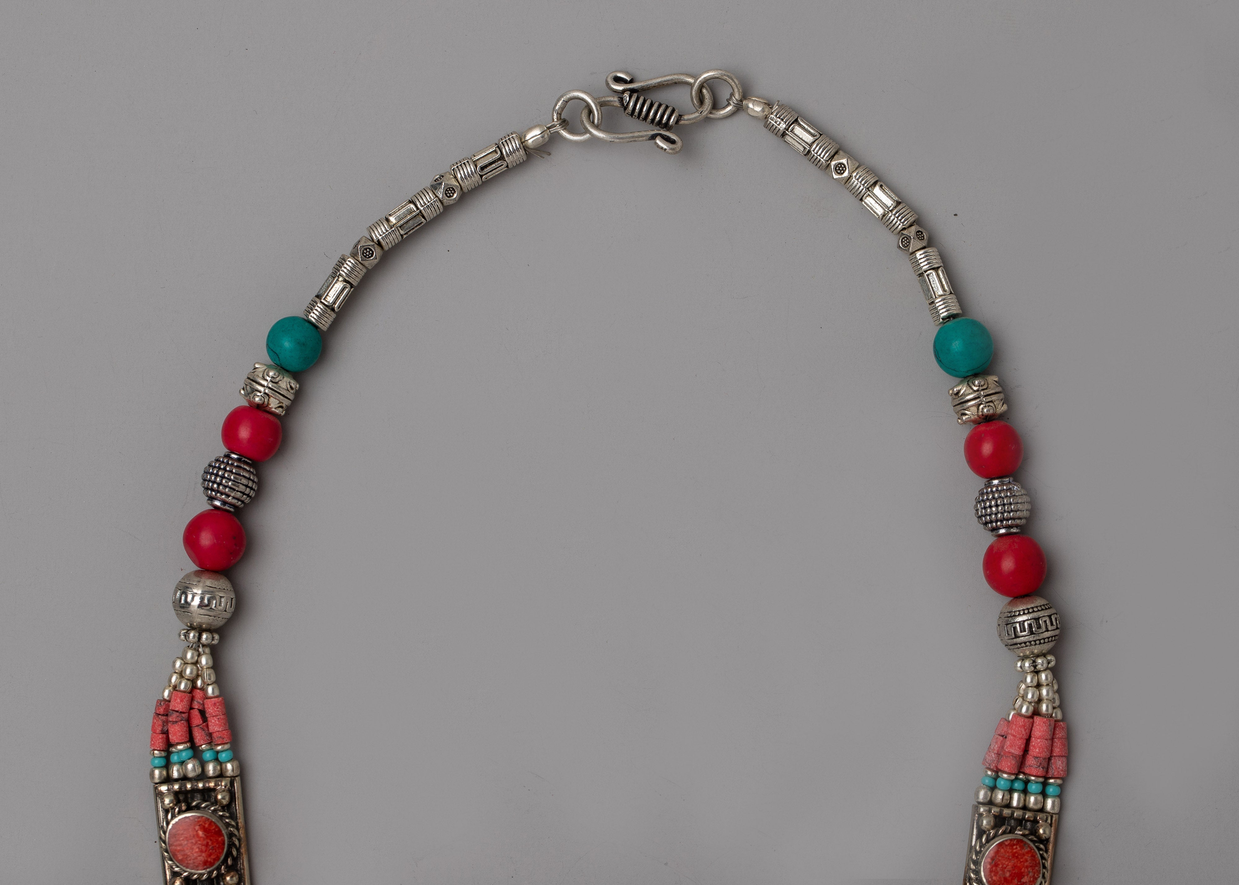 White Metal Necklace | Silver-Plated for Timeless Beauty and Versatile Style