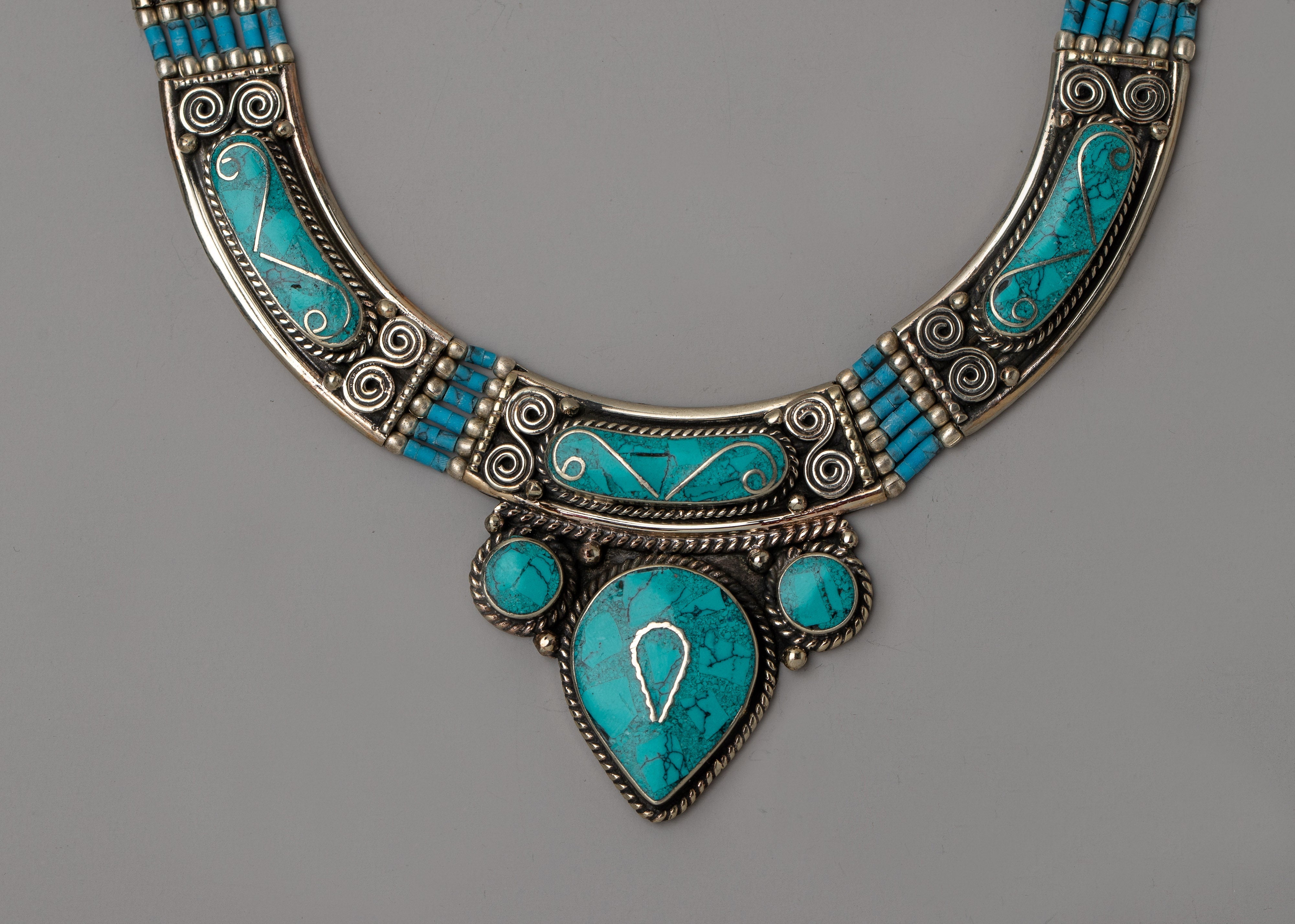 White Metal Tibetan Necklace | Exuding Traditional Elegance and Cultural Significance
