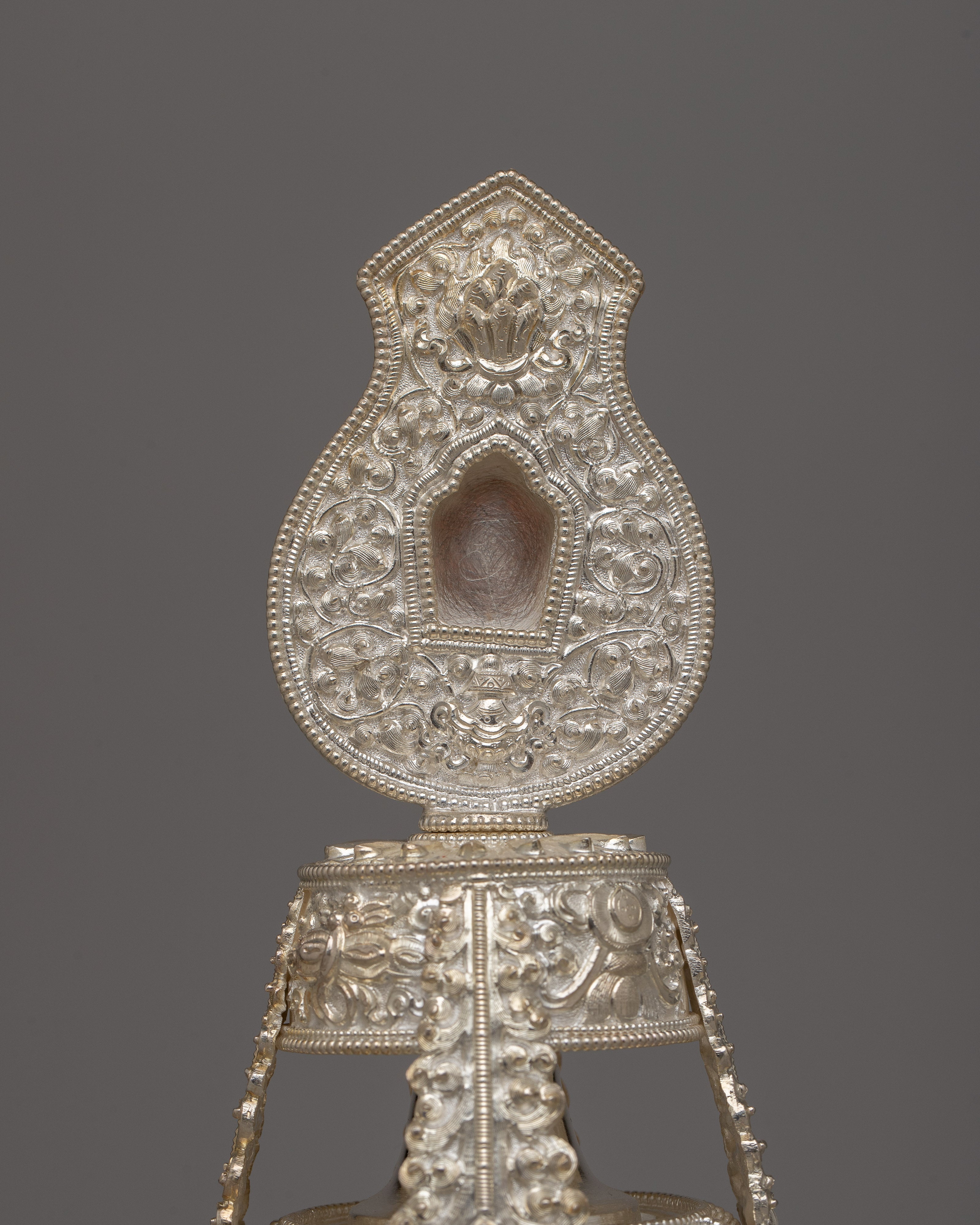 Long Life Ritual Vase | Symbolizing Spiritual Purity and Divine Blessings in Traditional Practices