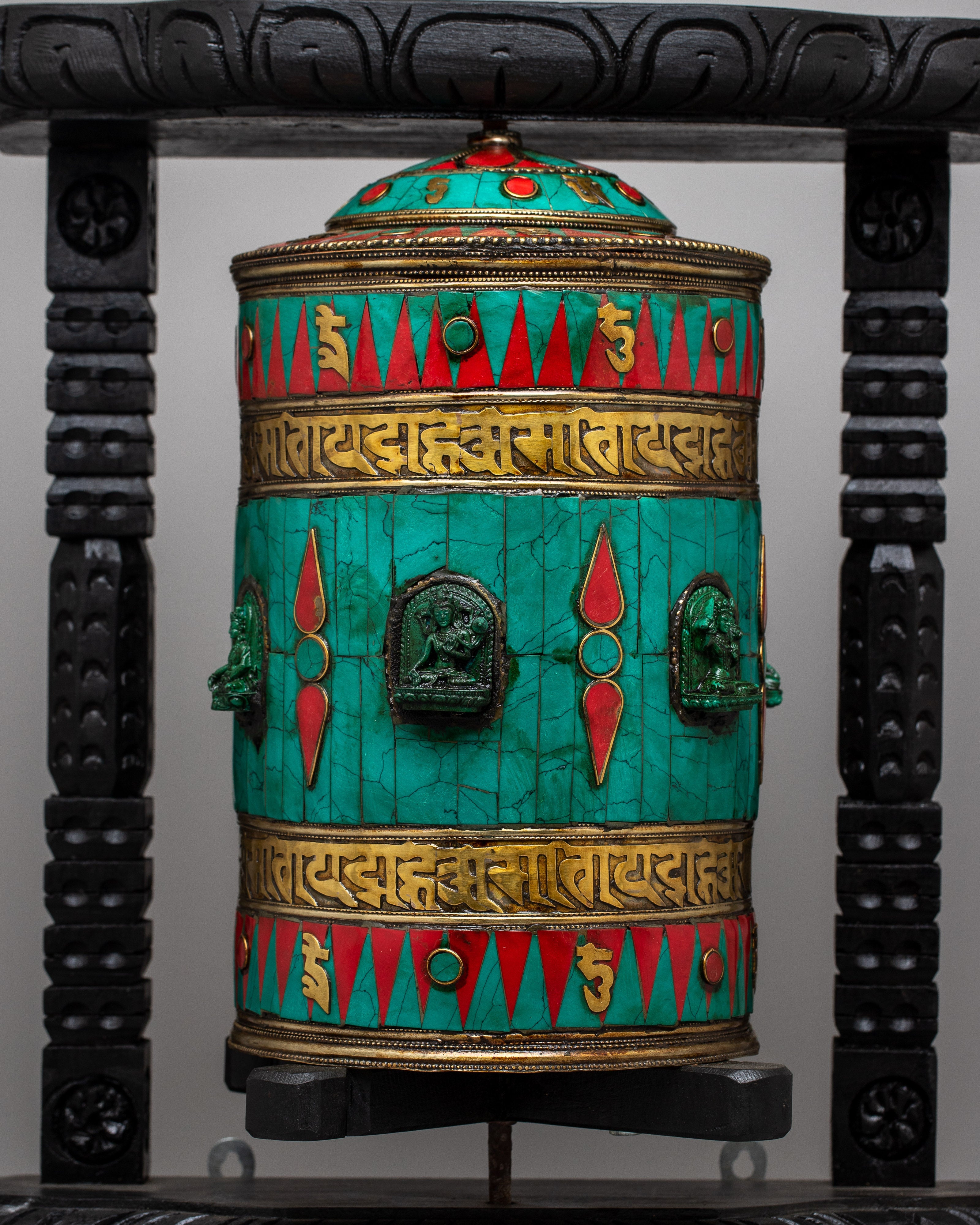 Buddhist Mani Prayer Wheel | Sacred Tool for Spinning Mantras and Invoking Blessings
