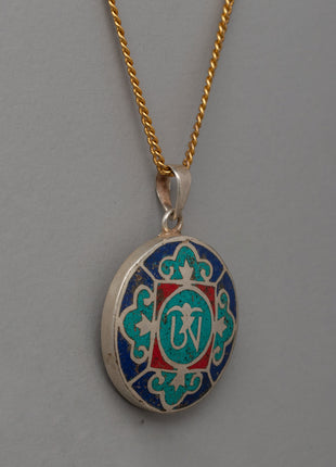 Sacred Buddhist Mantra Locket | Spiritual Amulet for Protection and Devotion