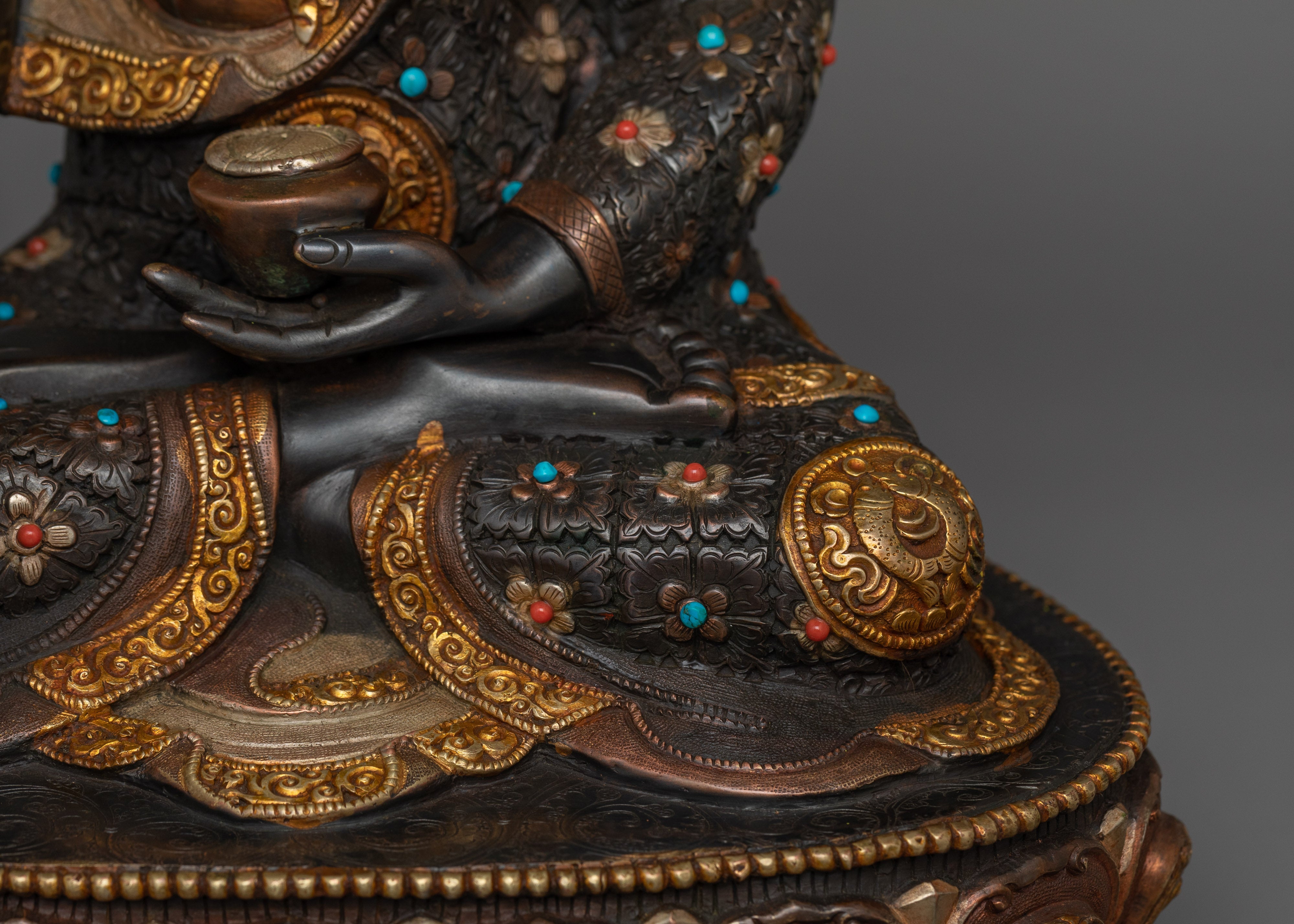Handcrafted Sculpture of Shakyamuni Buddha | Gautama Buddha