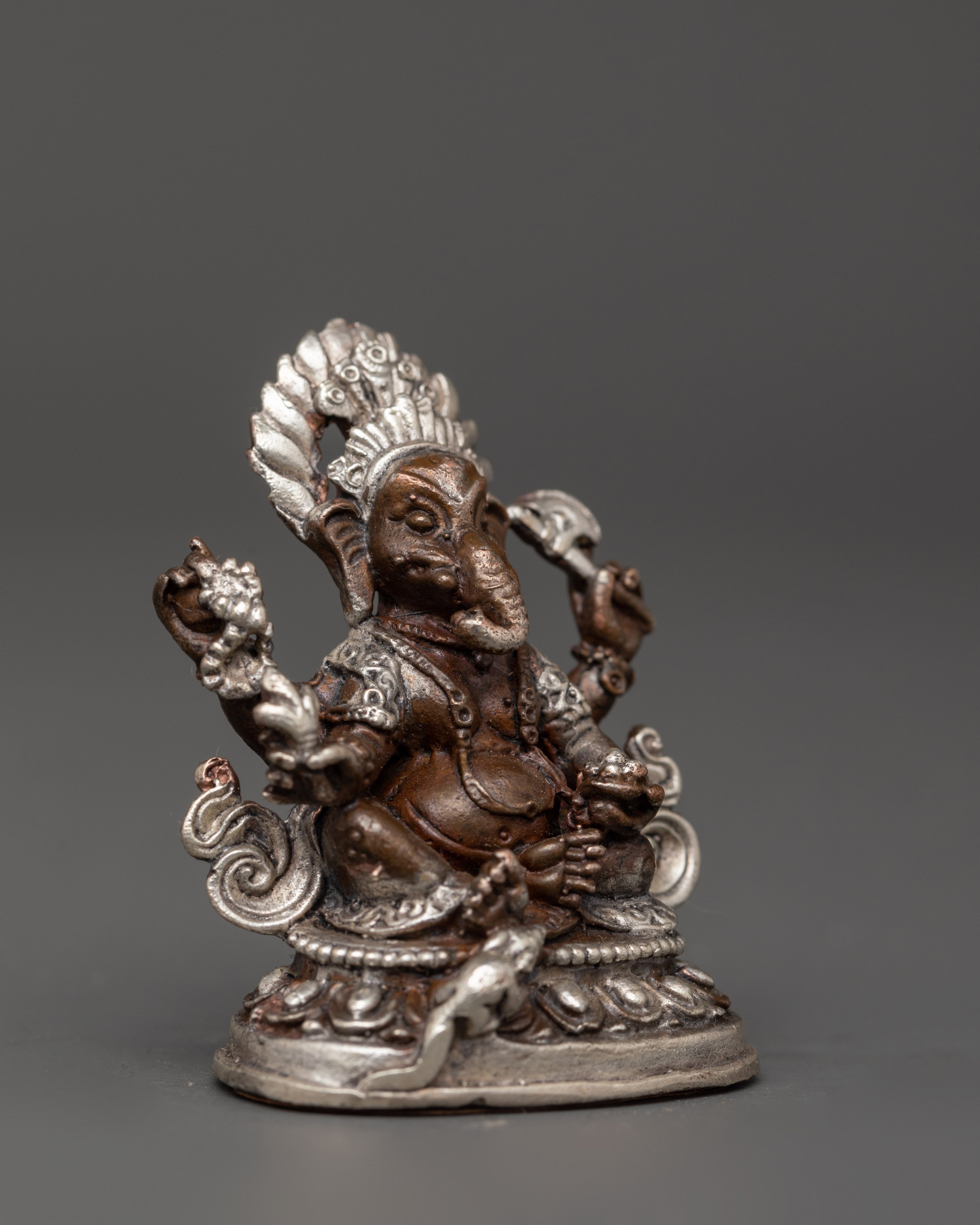 Lord Ganesha Hindu Elephant Deity Statue | Decorative Hindu Deity Statue