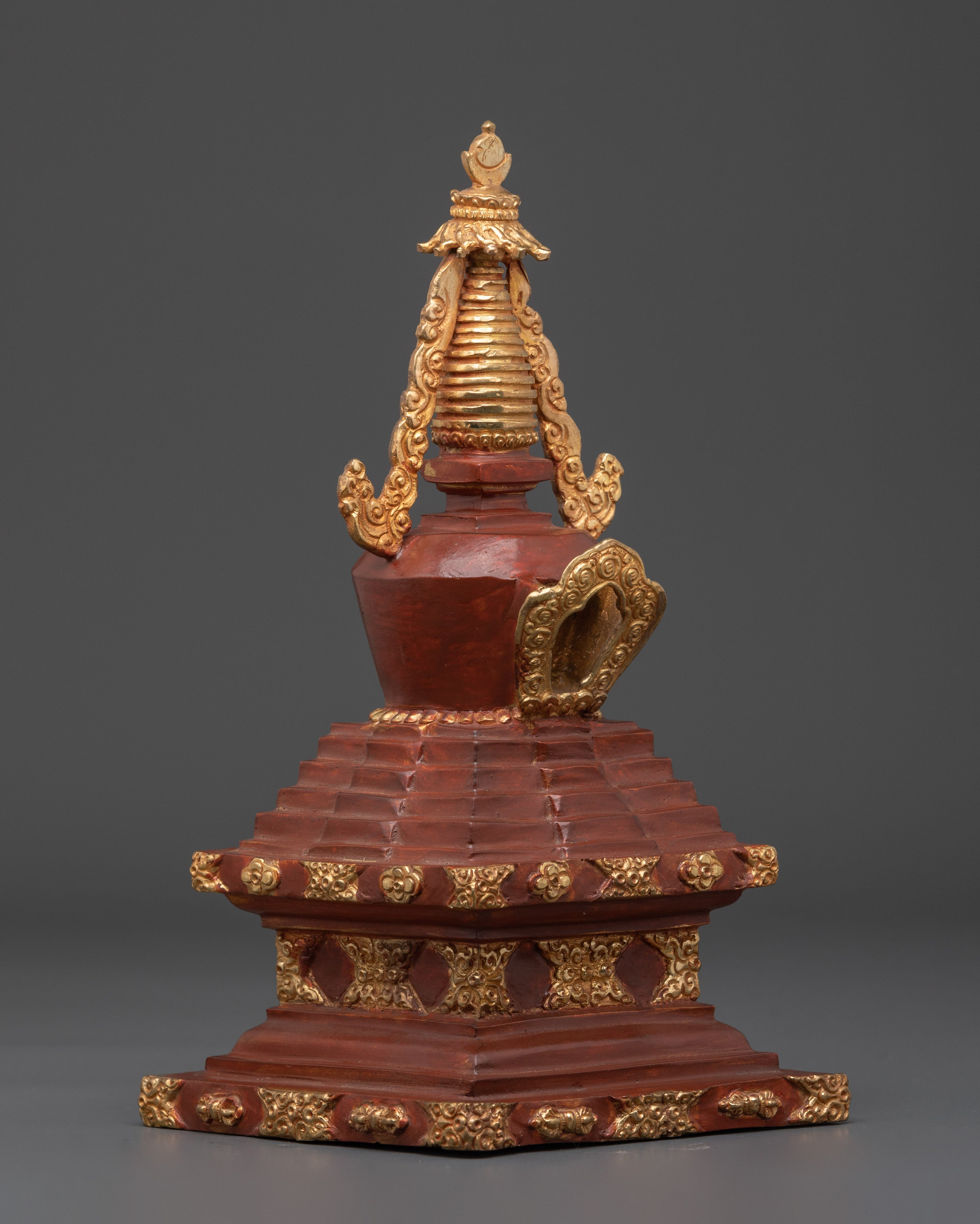 Tibetan Enlightenment Altar Stupa | Gold Plated Buddhist Shrine for Meditation