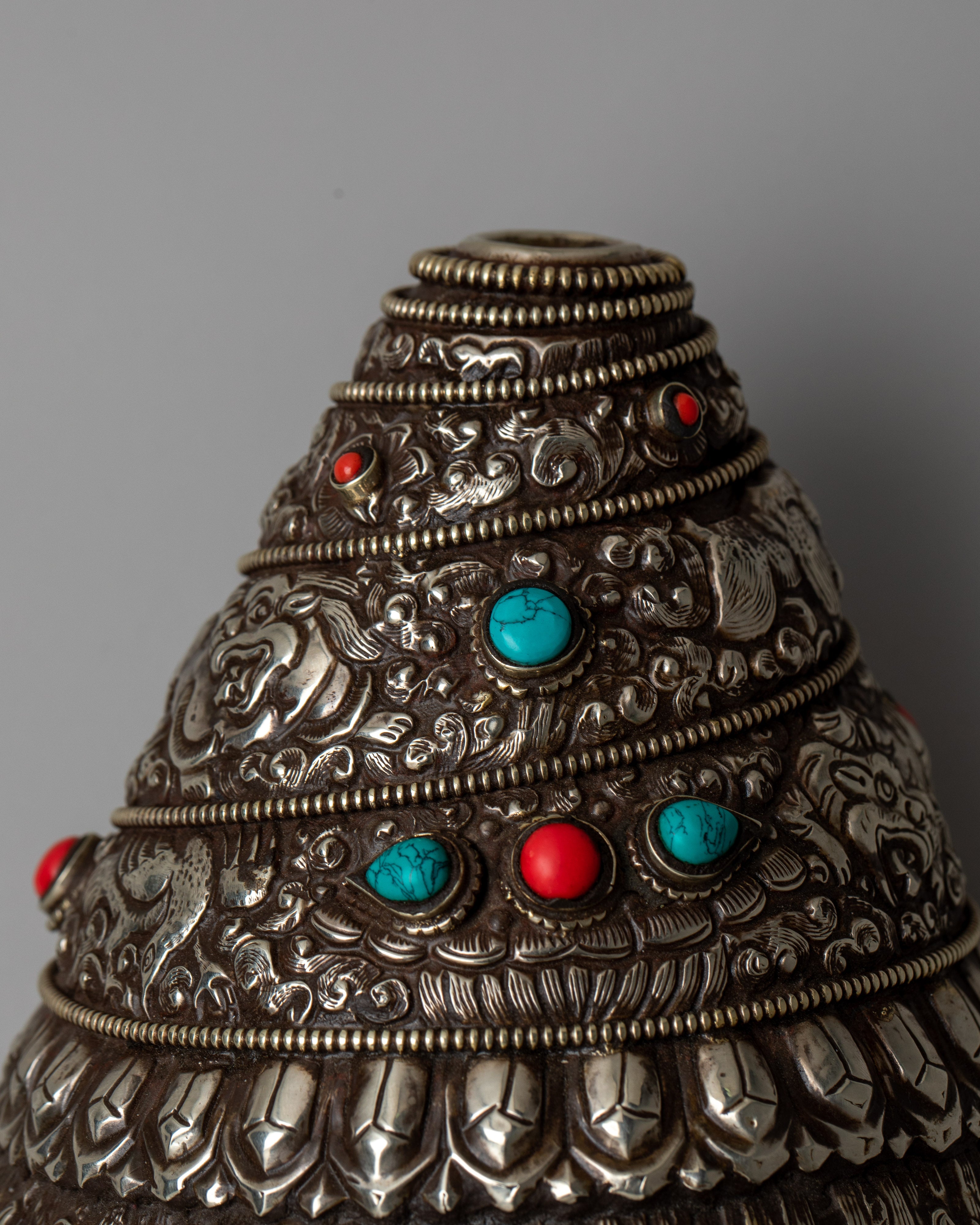 Shankh Decoration | Elevating Spaces with Sacred Symbolism