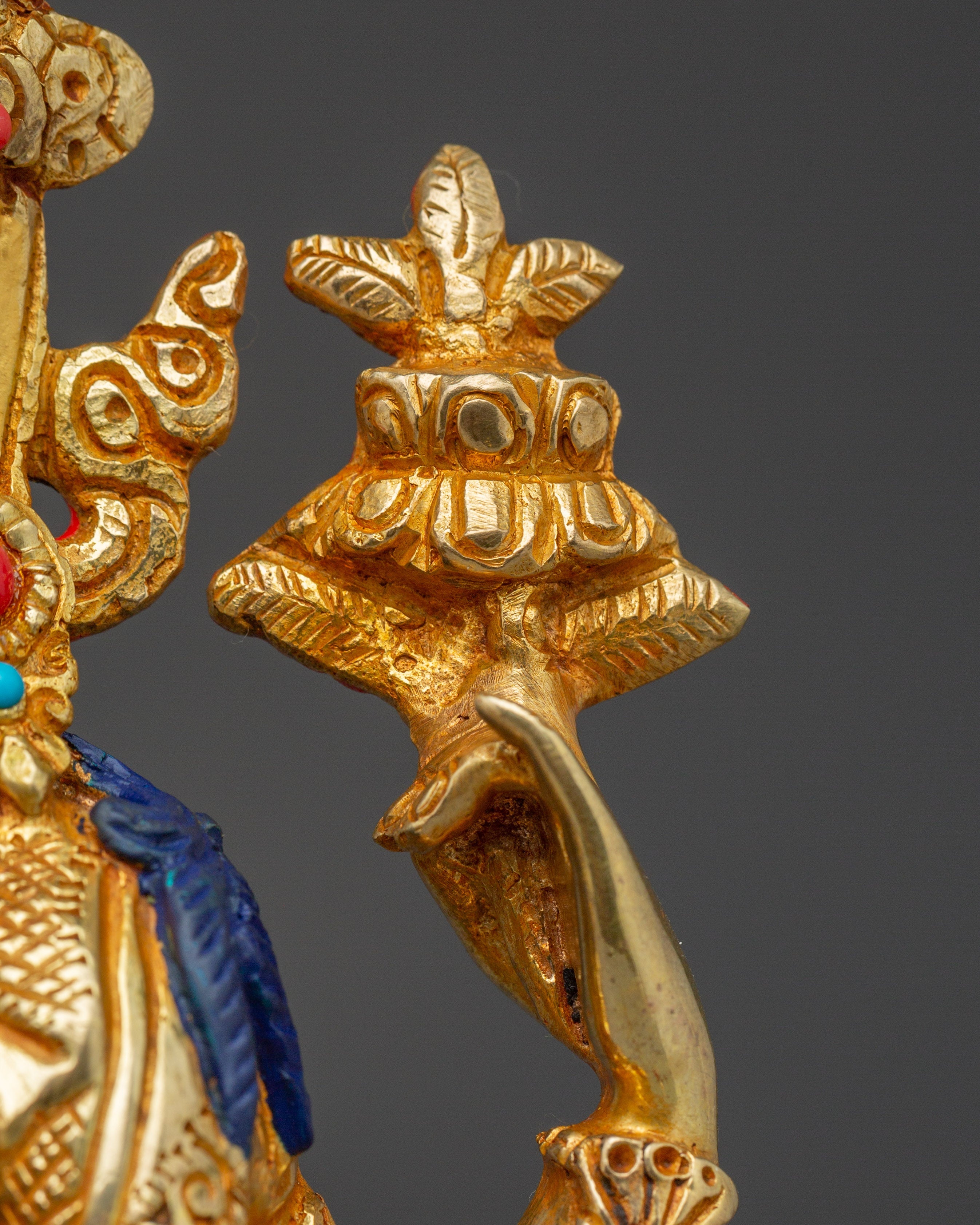 Divine Protector Chenrezig Statue | Bodhisattva of Compassion