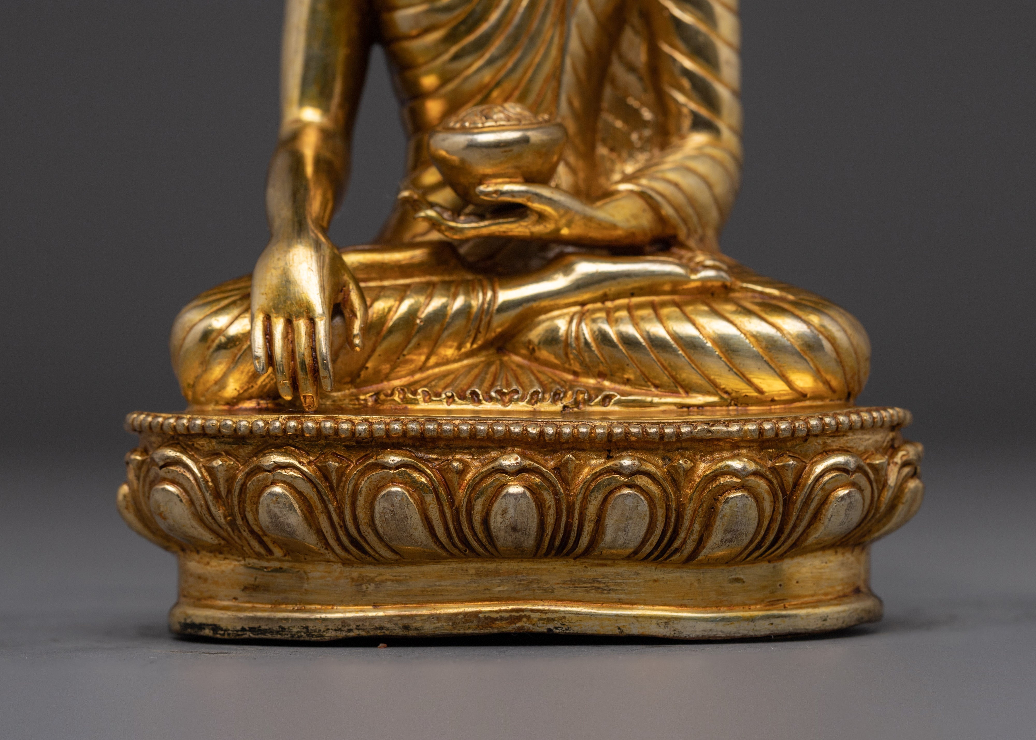 Four Noble Truths of Shakyamuni Buddha | The Awakened One