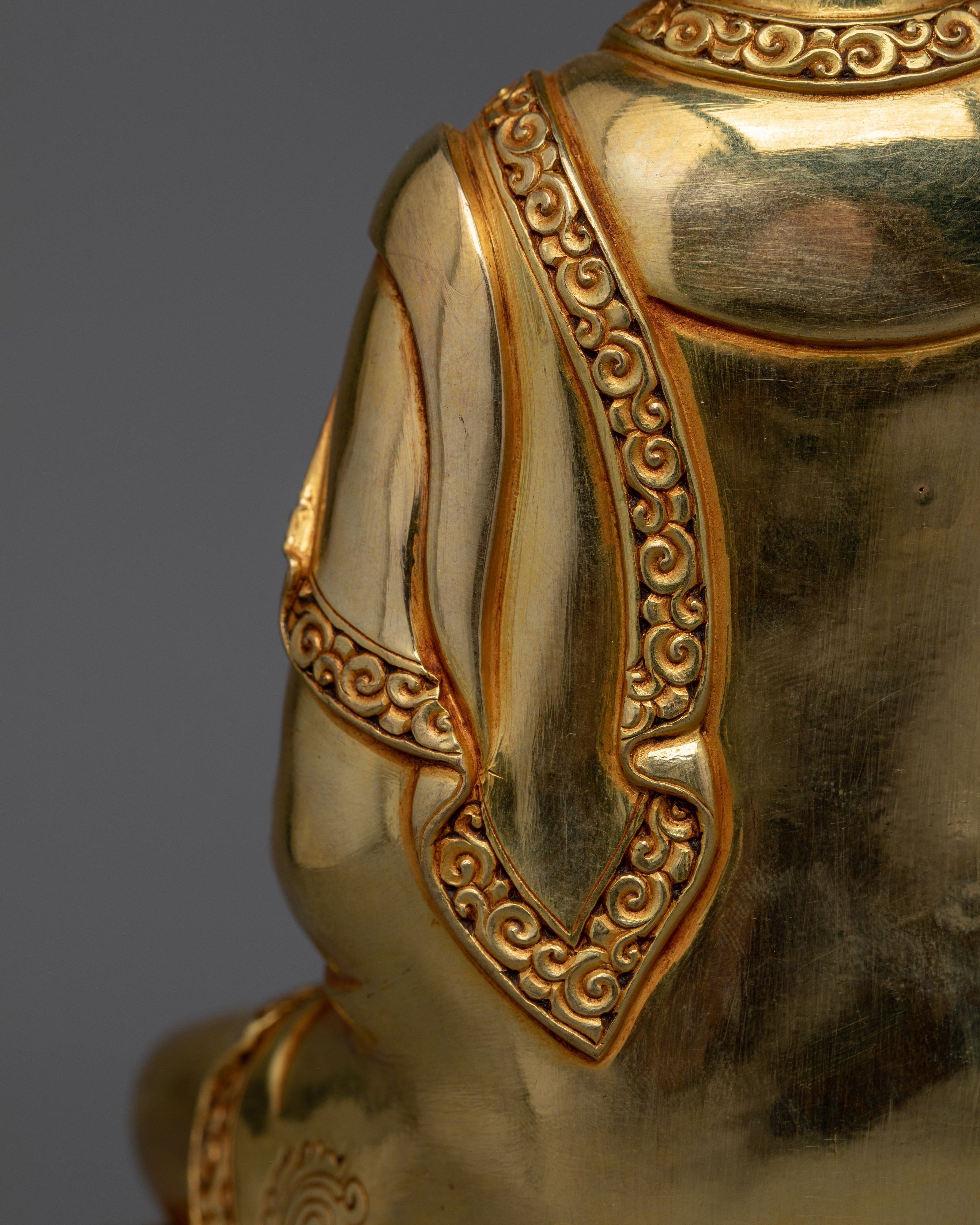 Representation of Buddha of Enlightenment Statue | Ideal for Rituals and Reflection