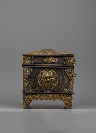 Wow Iron Box Treasure | Perfect for Preserving Your Most Precious Treasures in Style