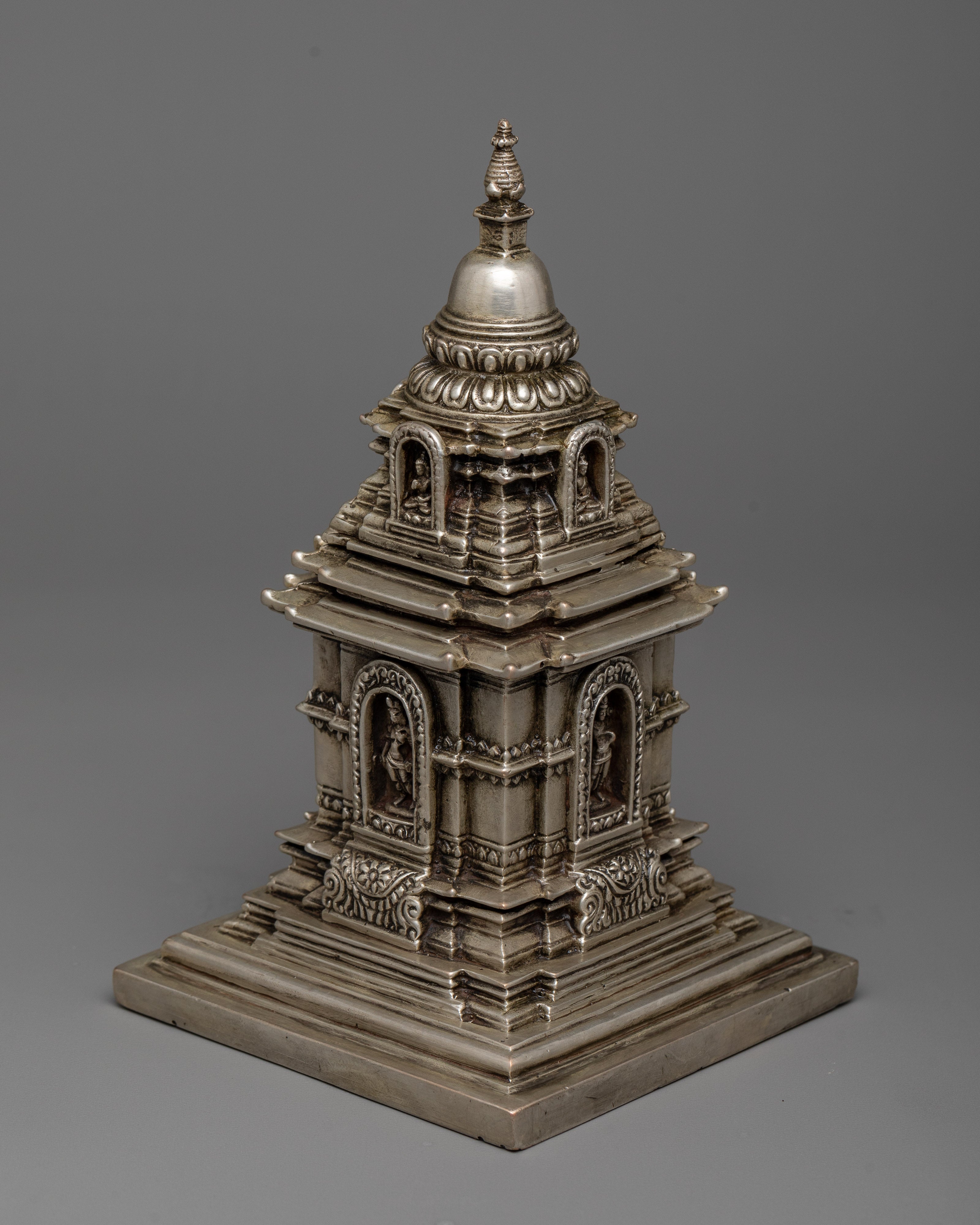 Buddha Relic Stupa | Buddhist Ritual and Decor