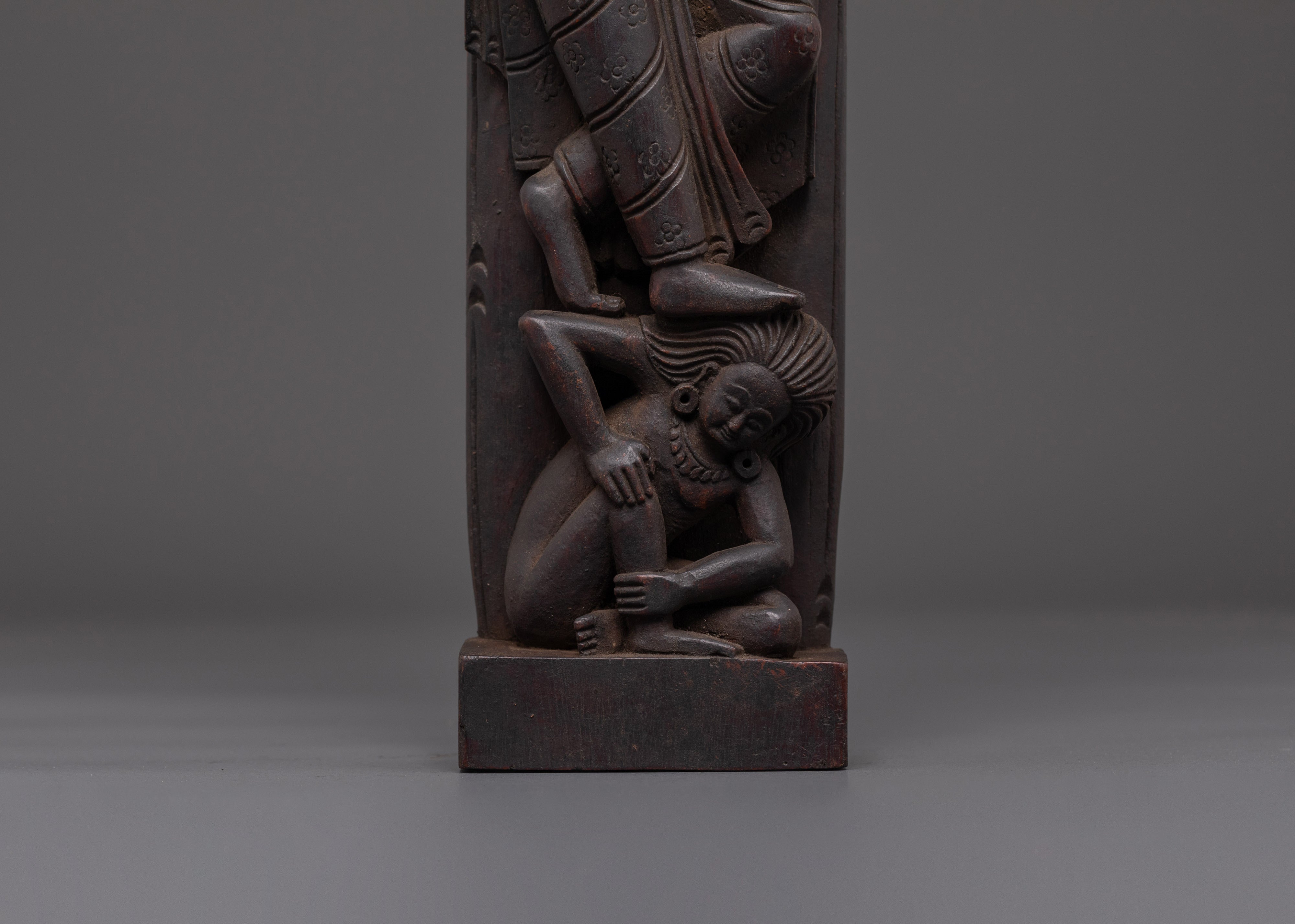 Mother of Gautama Buddha | Handcrafted Mayadevi Statue