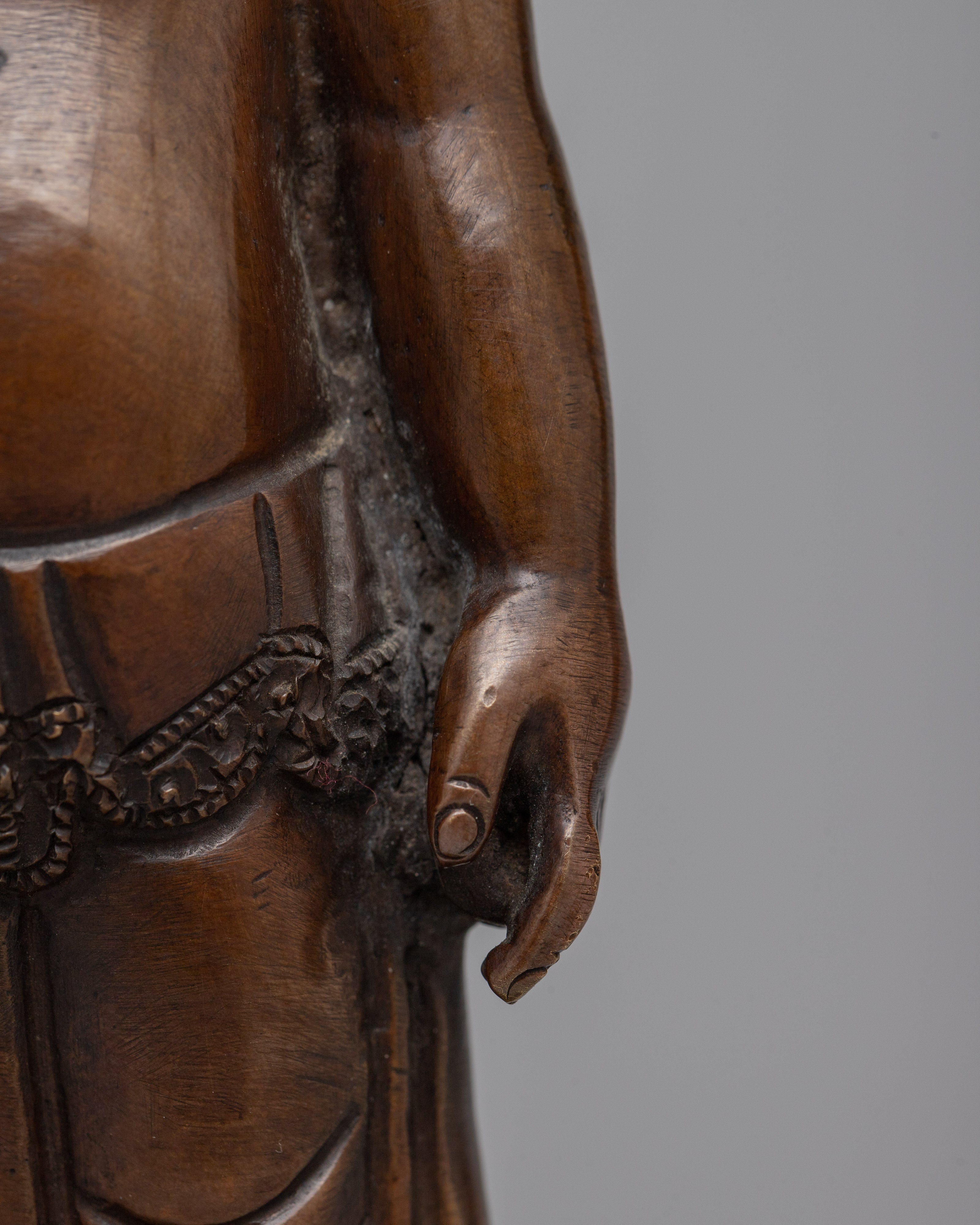 Standing Buddha Statue | Serene Symbol of Enlightenment and Inner Peace