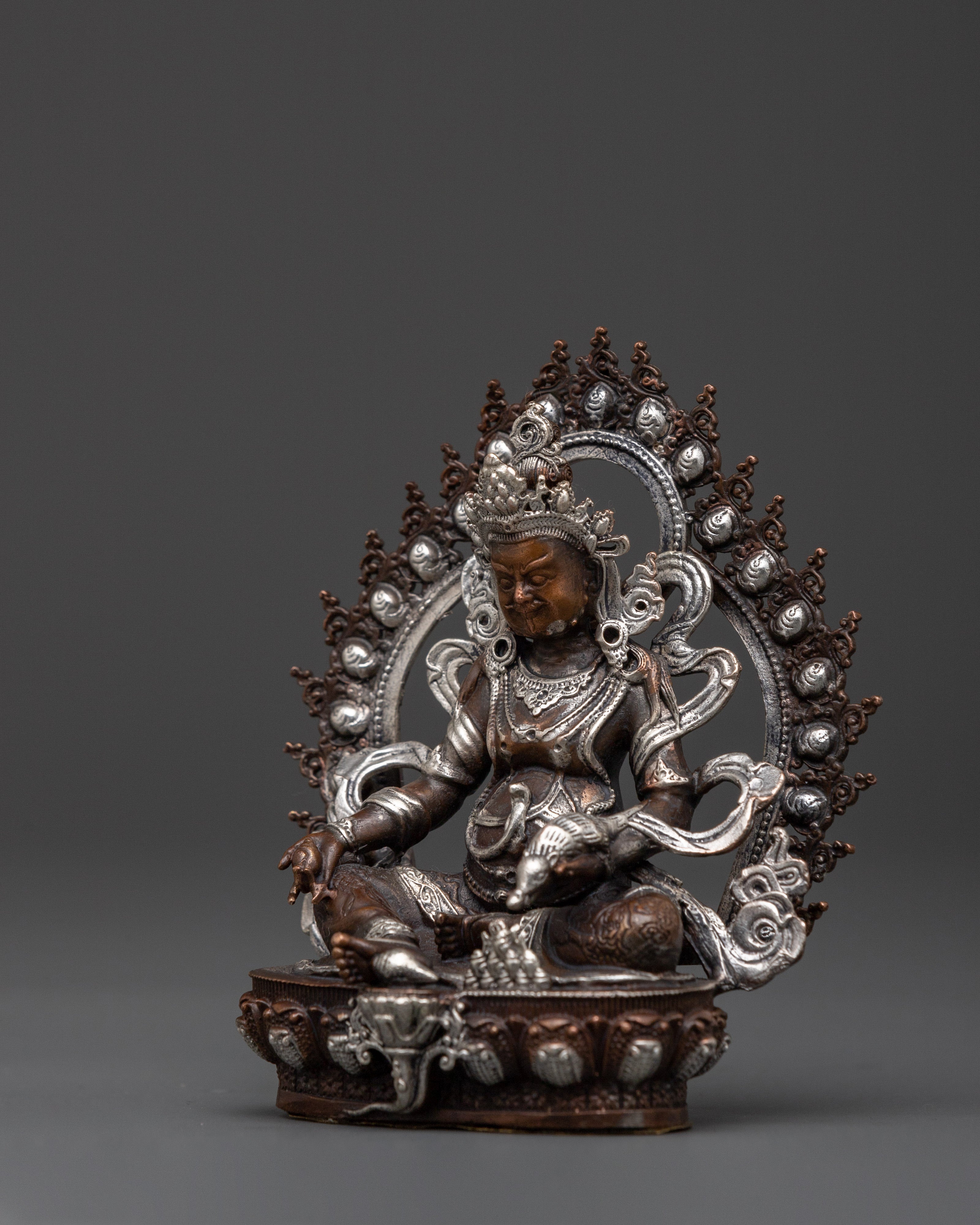 Oxidized Statue of Dzambhala | Altar and Prosperity