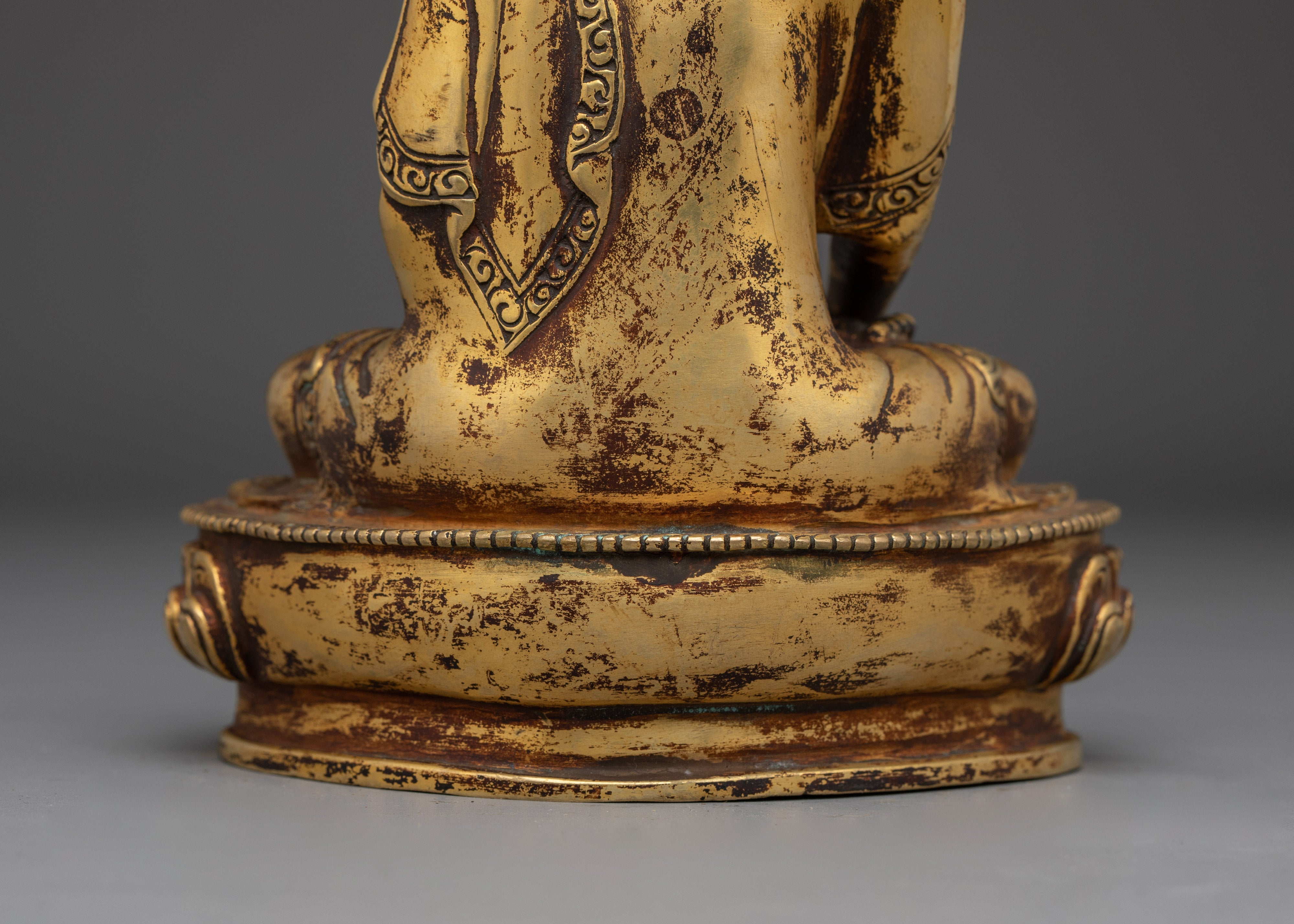 Golden Gautama Buddha with Antique Finish Statue for Spirituality