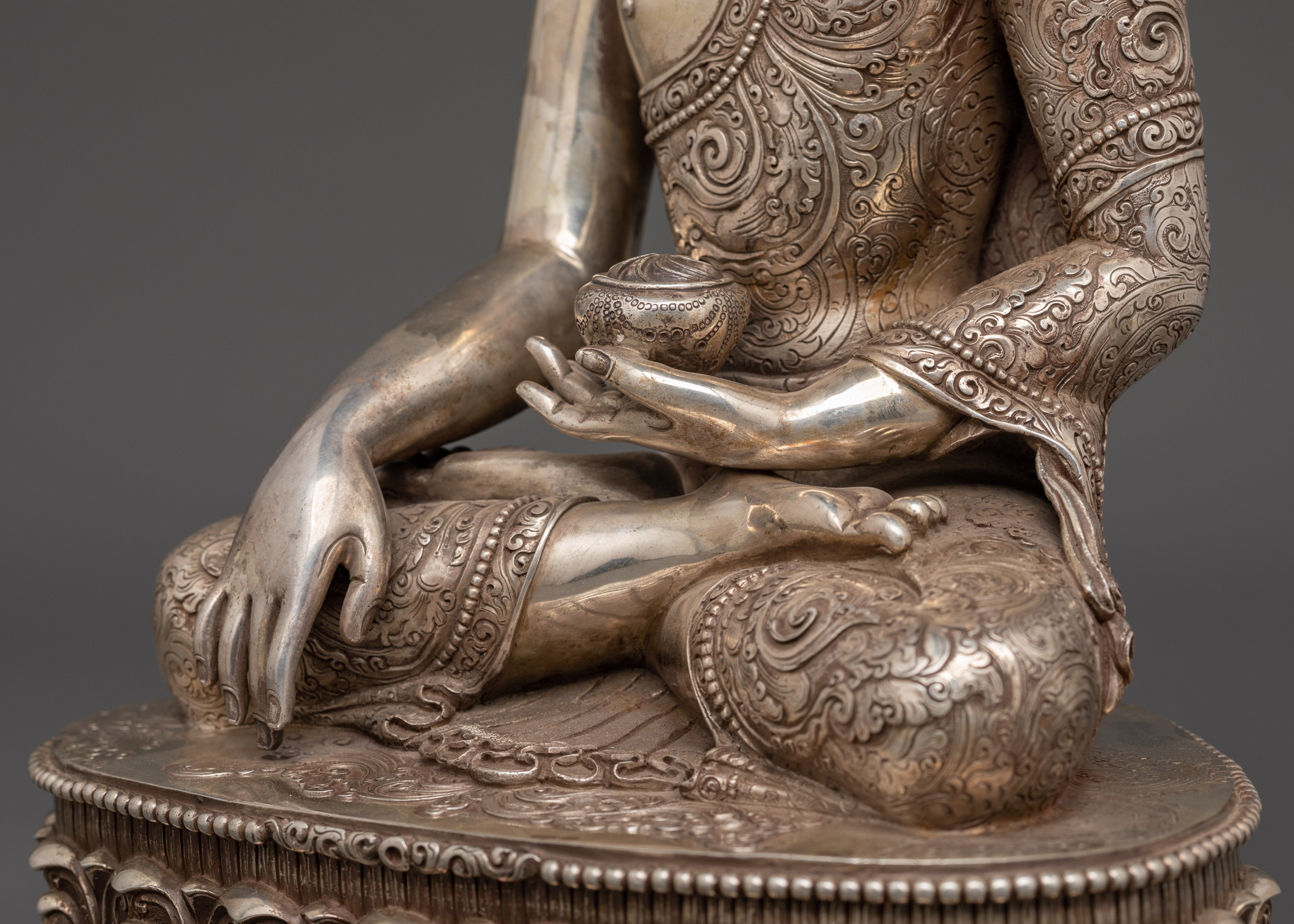 Pure Silver Shakyamuni Buddha Statue | Handcrafted Spiritual Decor