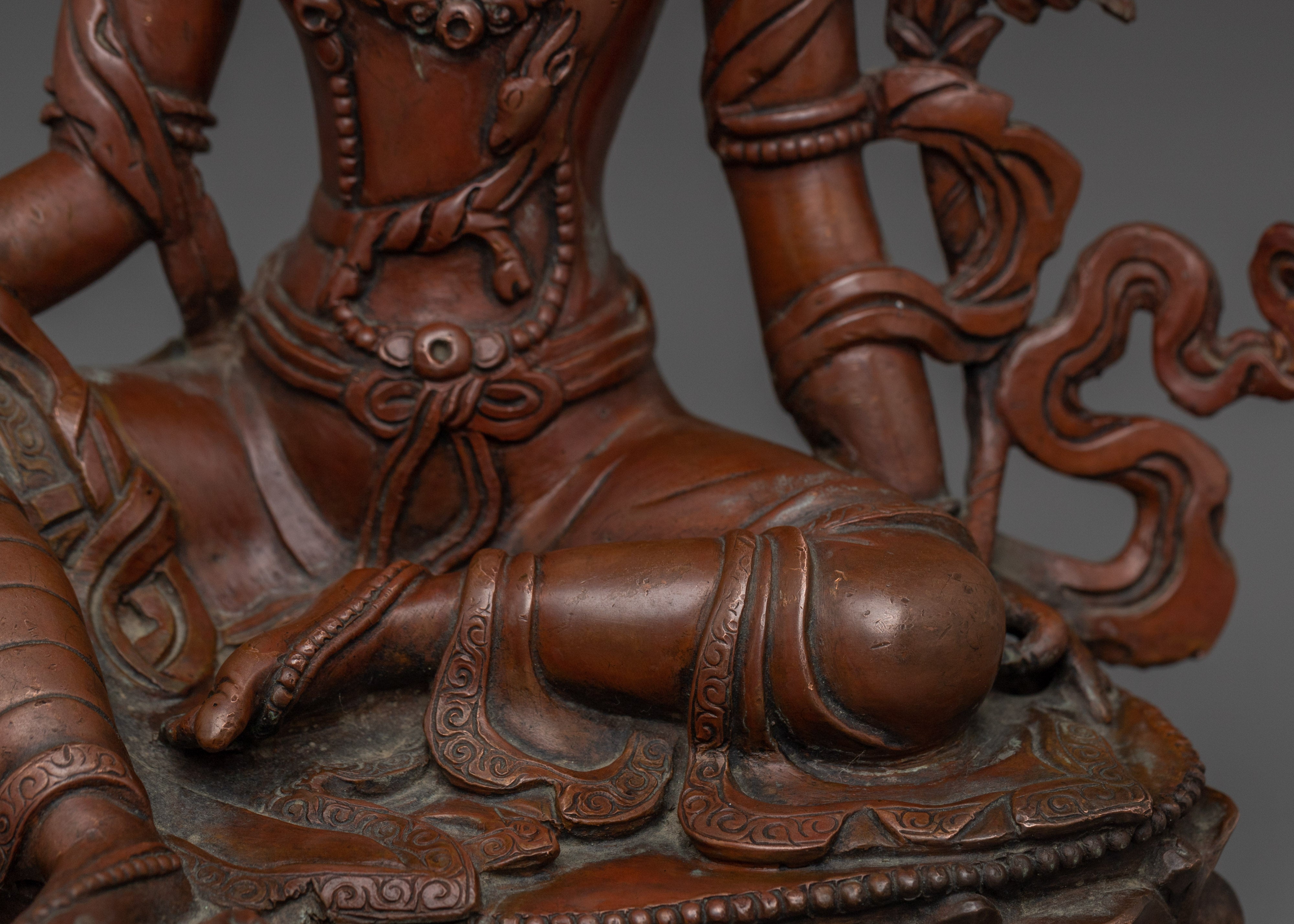 Dharma Practitioner Chenrezig Statue | Avalokiteshvara Figurine