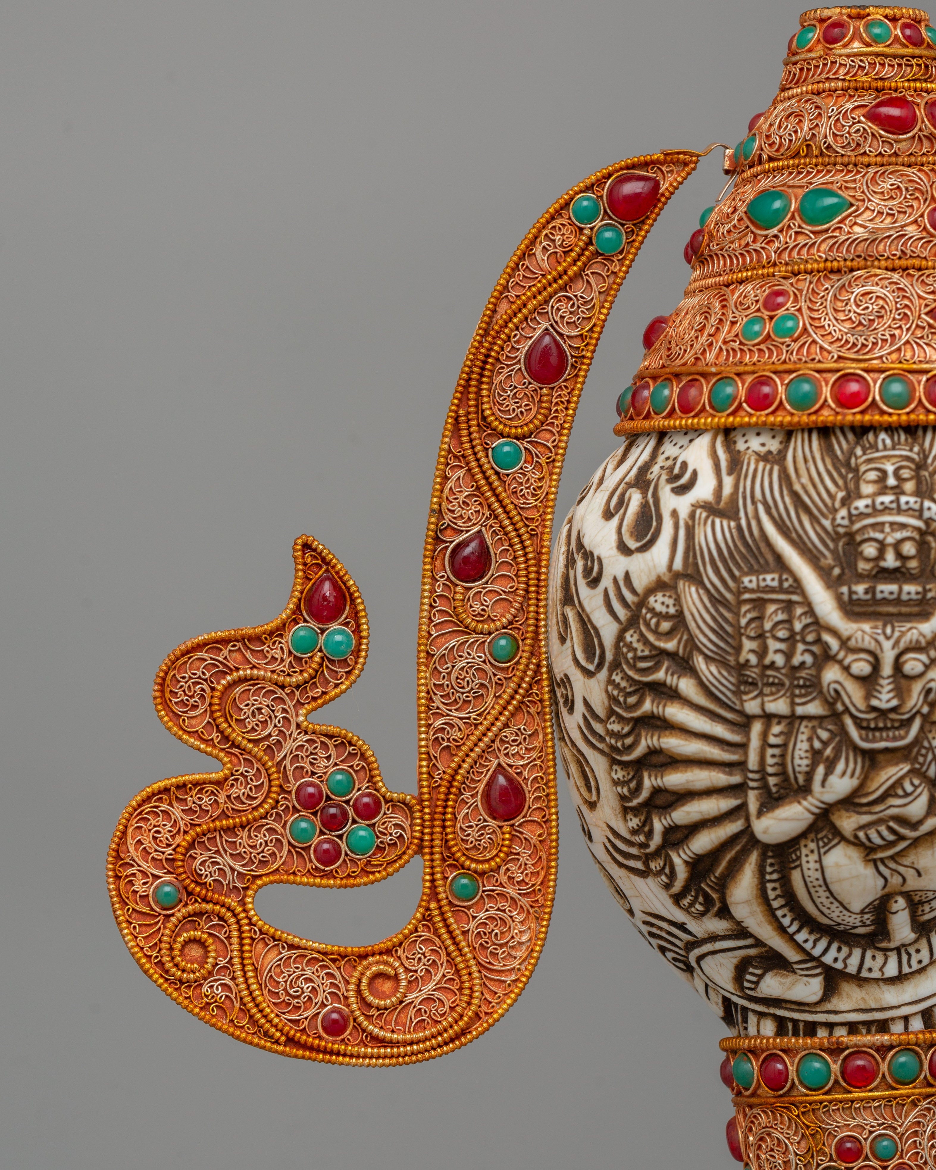 Ritual Conch for Shrine | A Sacred Buddhist Ritual Tool