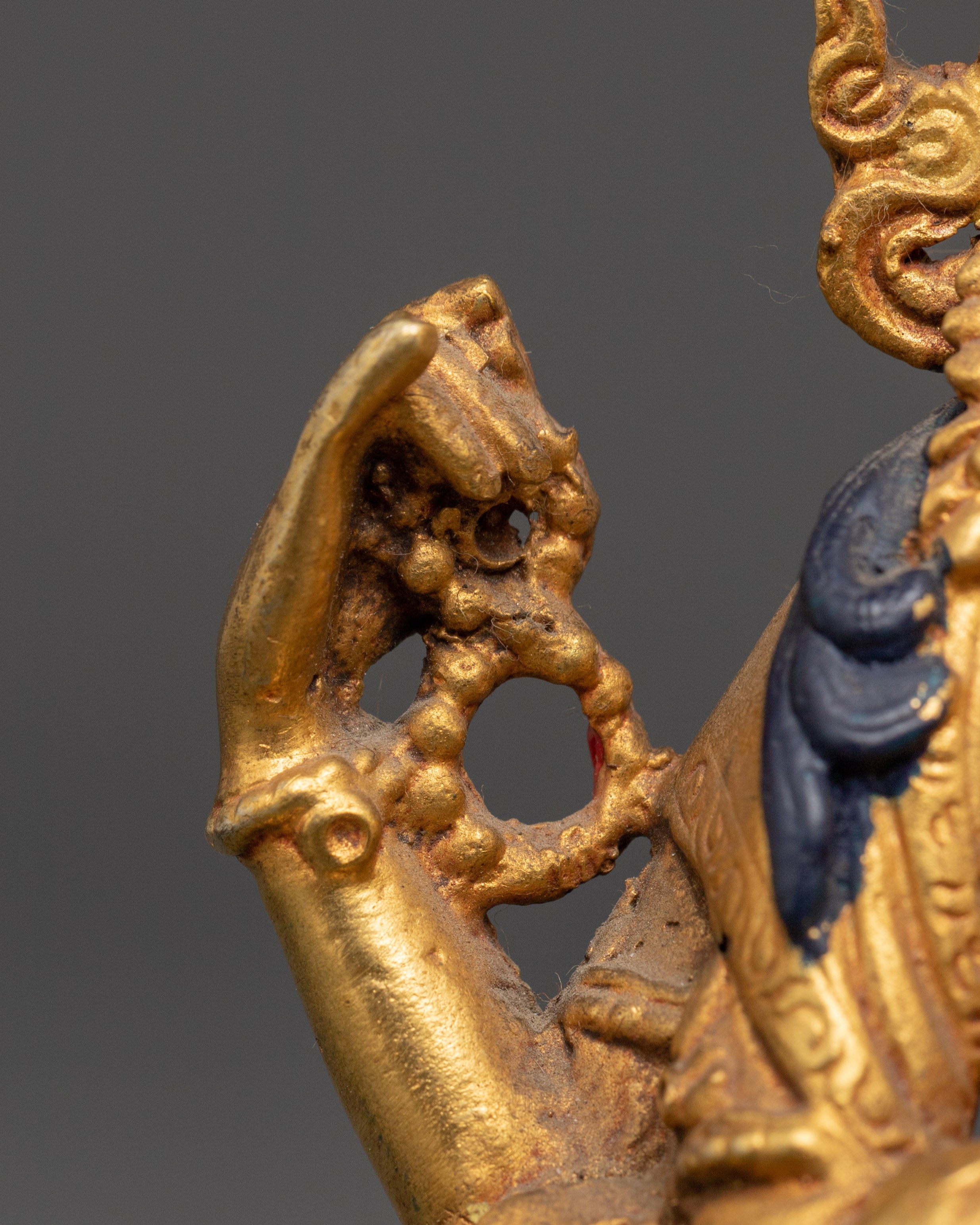 Compassion Lord Four-Armed Chenrezig Statue | Handcrafted Buddhist Sculpture