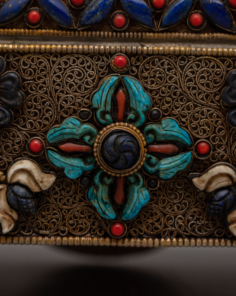 Decorative Treasure Box | Authentic Handcrafted Chest for Storing Jewelry