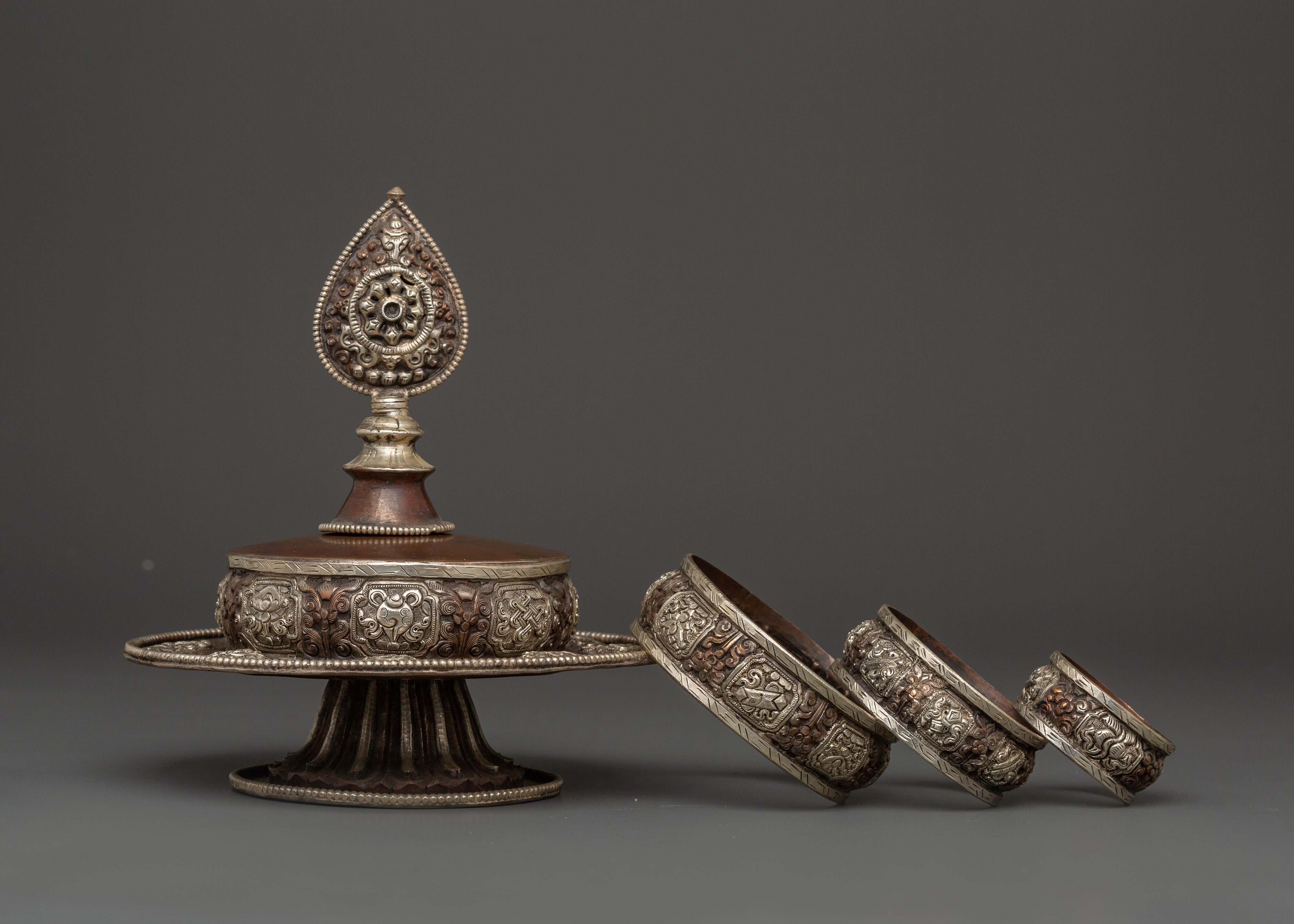 Auspicious Symbol Engraved Mandala | Tibetan Ritual Offering Set