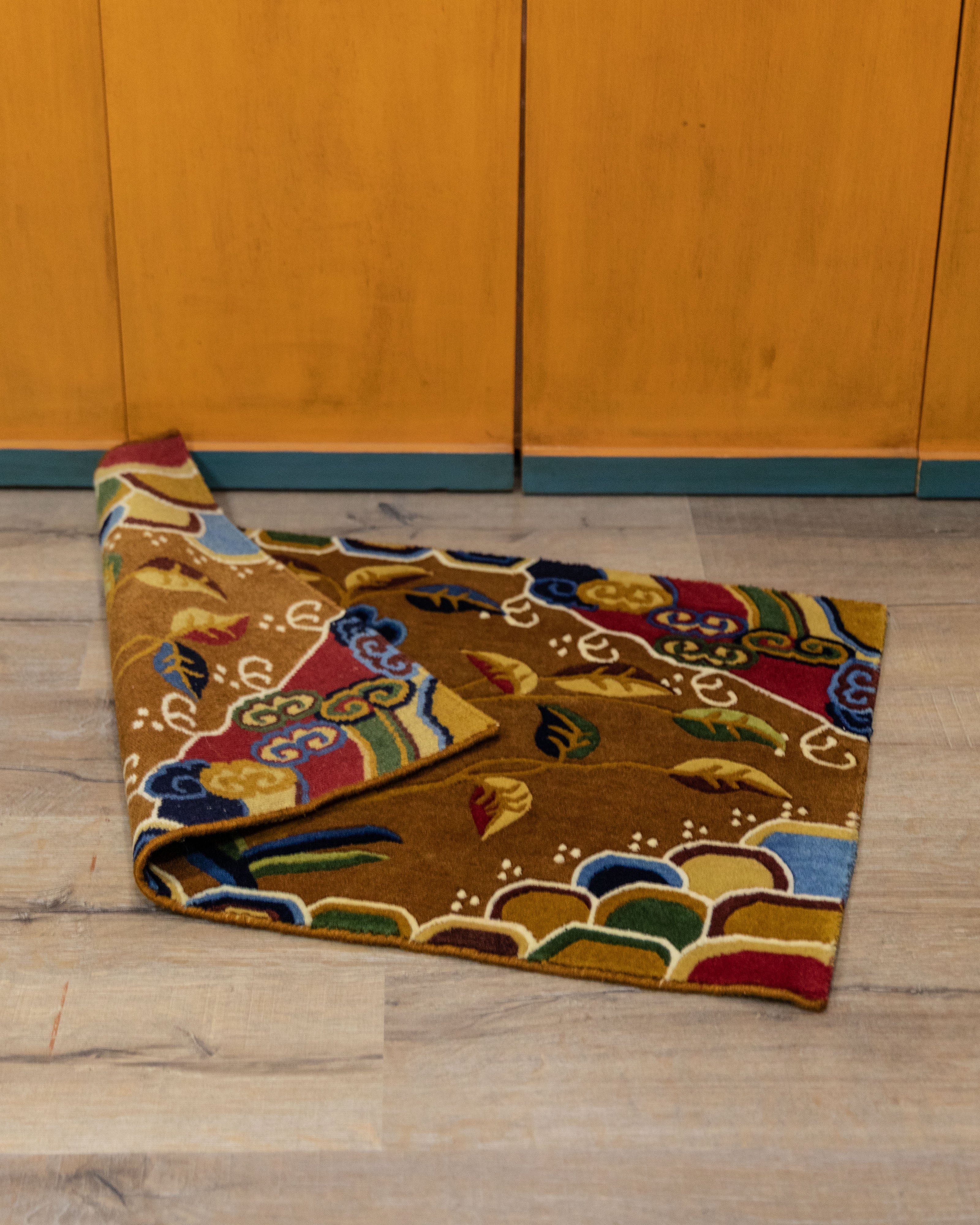 Handcrafted Floral Knotted Rug | Wool Carpet with Elegant Floral Design