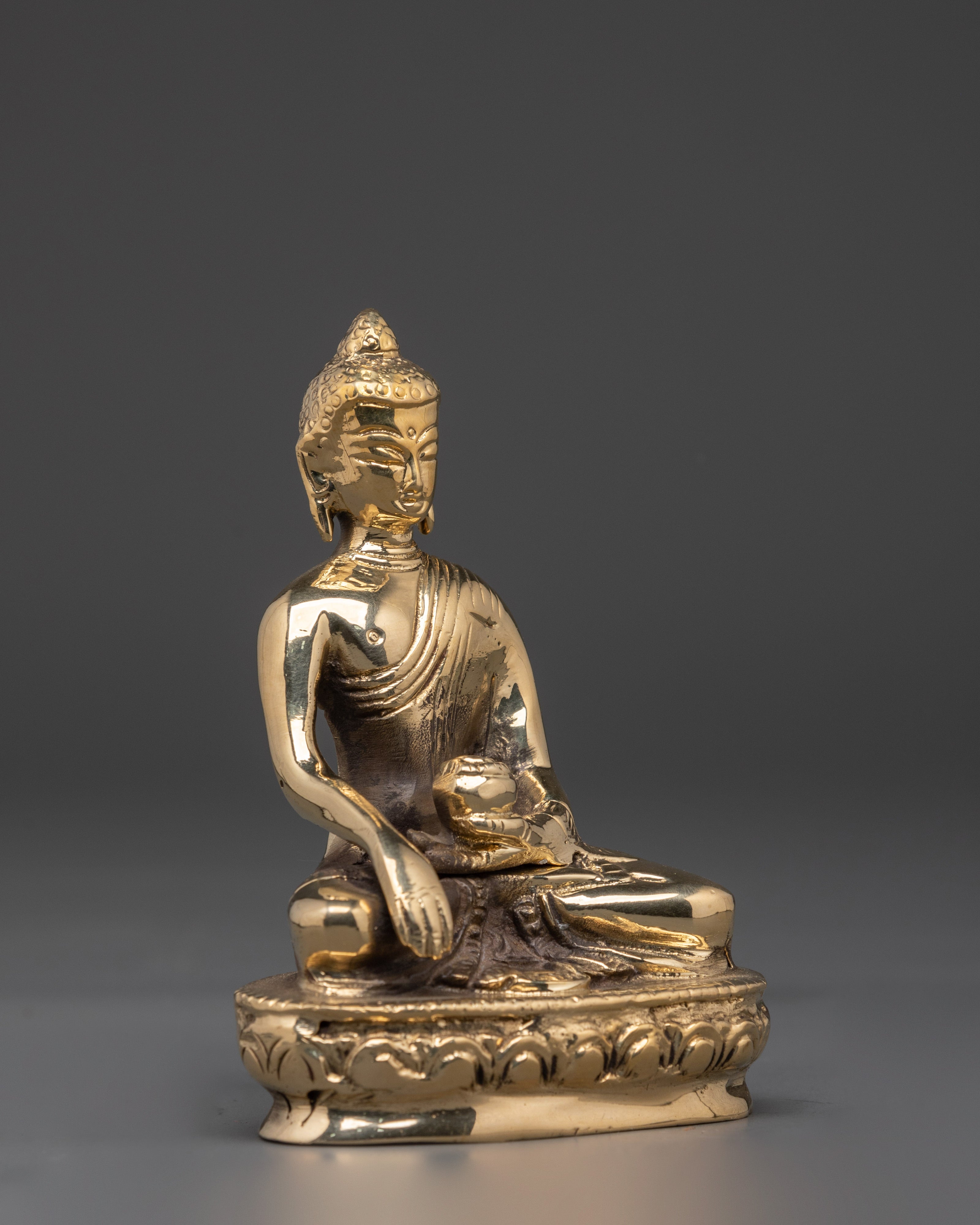 Shakyamuni Buddha Statue for Serene Decor | Tibetan Buddhist Artwork