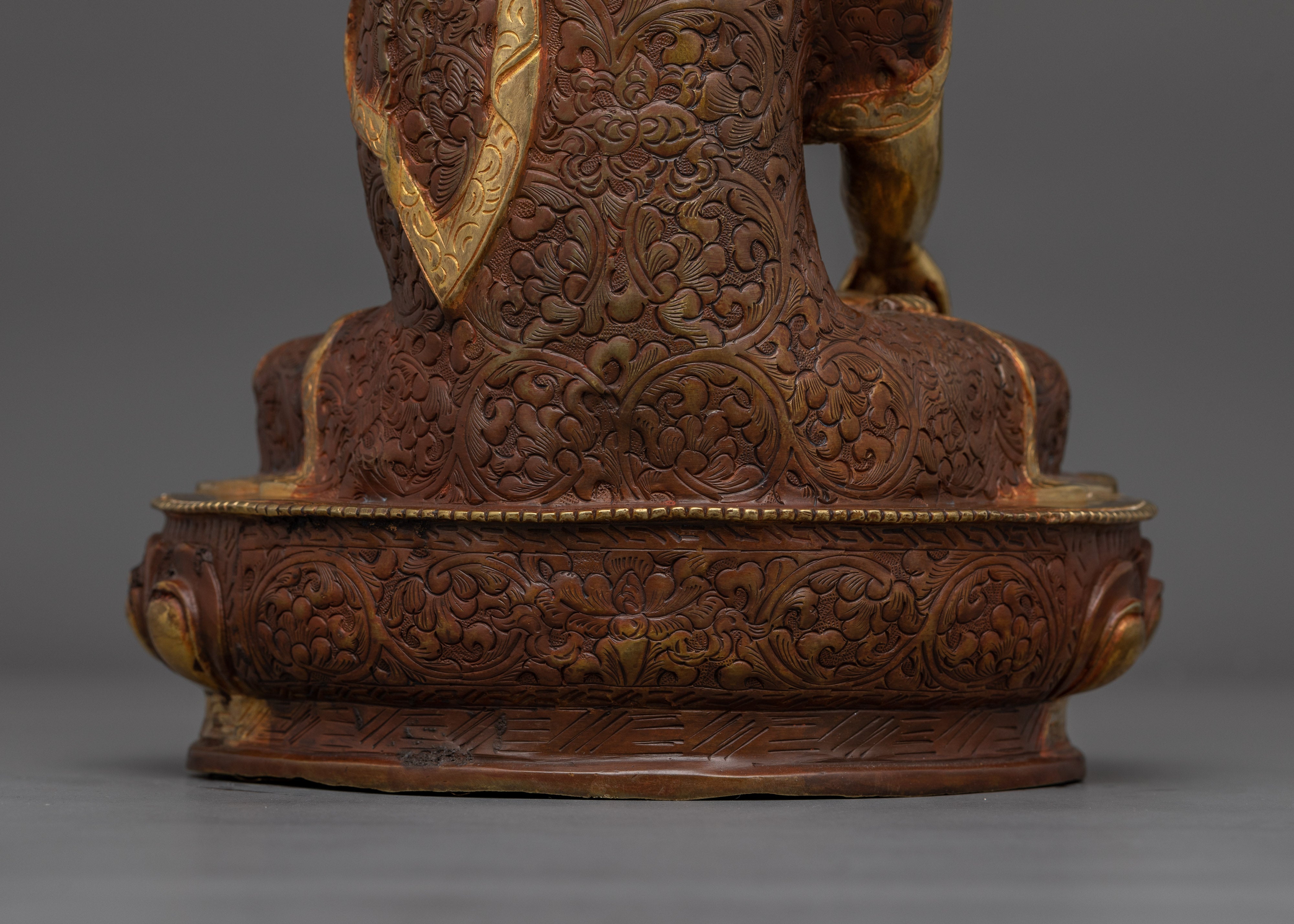 Shakyamuni Buddha Founder of the Buddhist Religion | Sacred Statue of Enlightenment