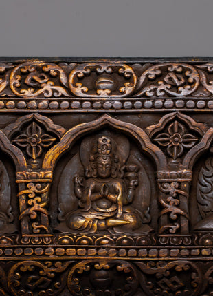 Wood Cover Book | Elevating Your Collection with Old-World Charm