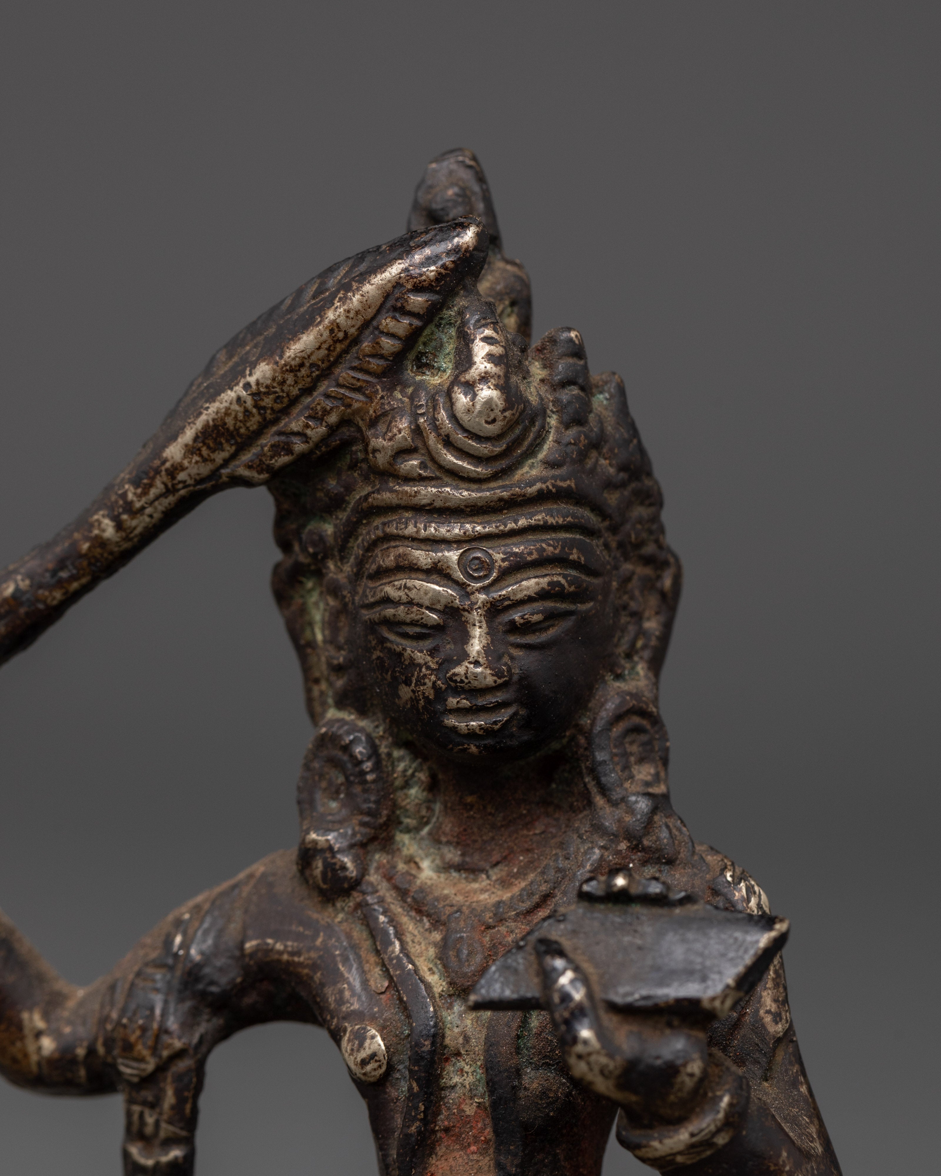 Boddhisattva Manjushri Sculpture | Symbol Of Enlightened wisdom