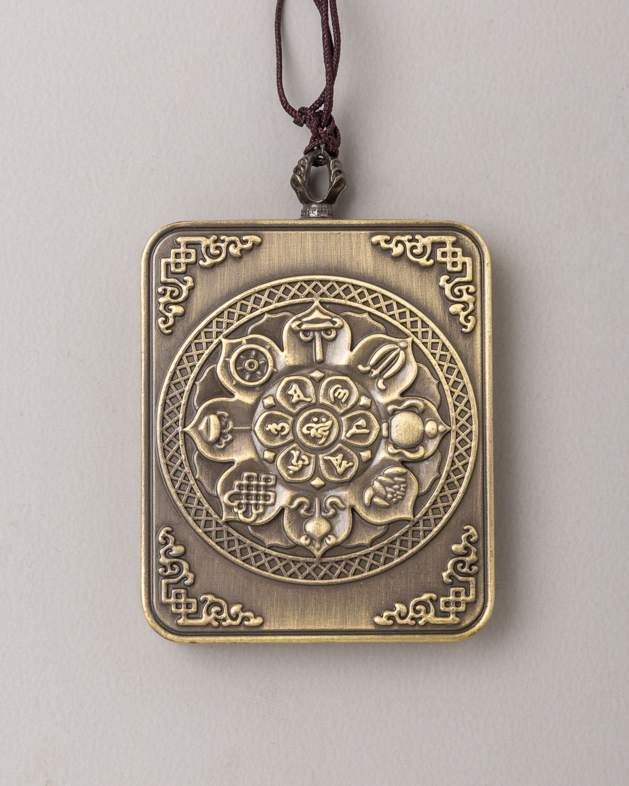 Handmade Buddhist Green Tara Locket | Sacred Thangka Pendant