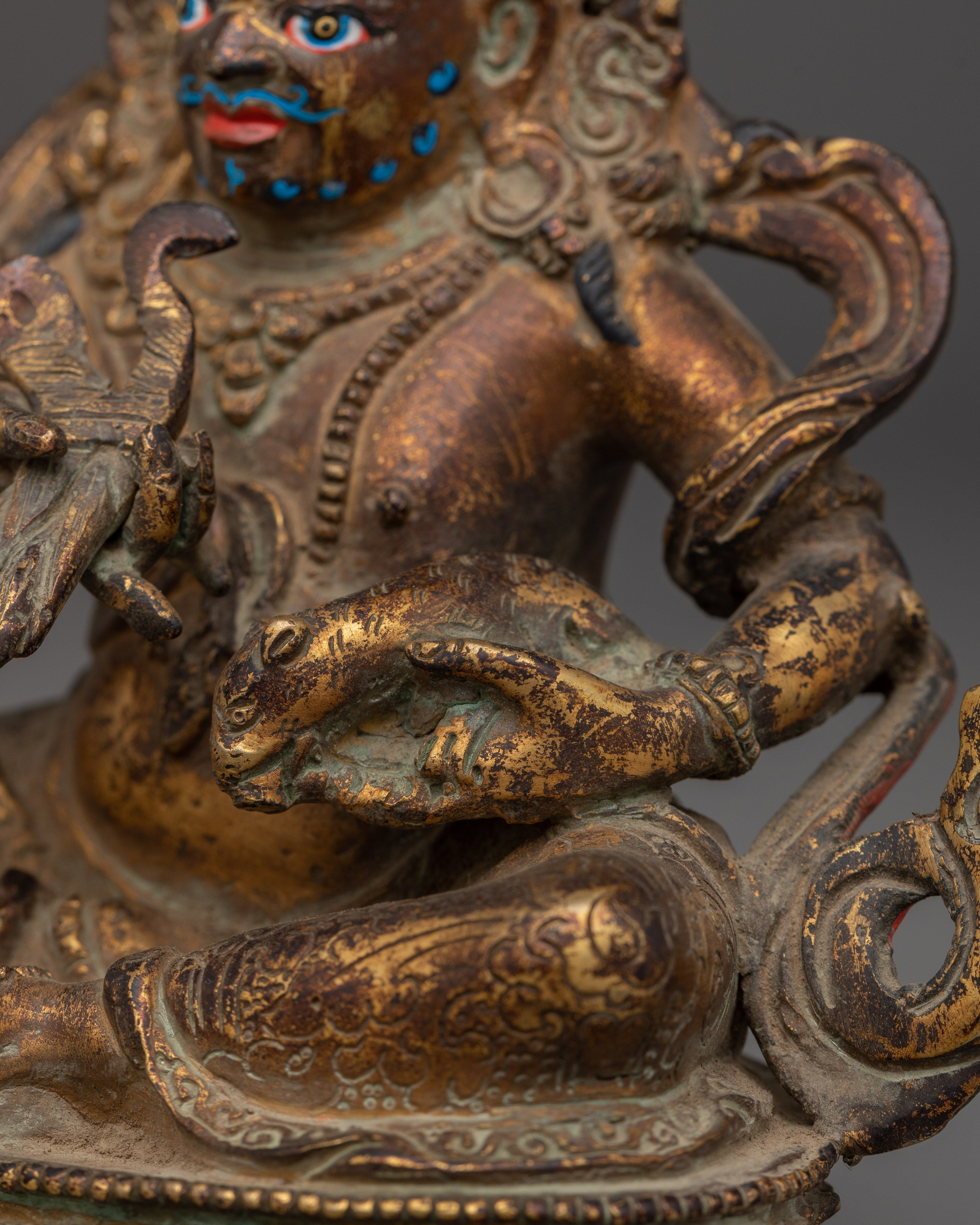 Buddhist Statue of Dzambhala | Symbol of Prosperity